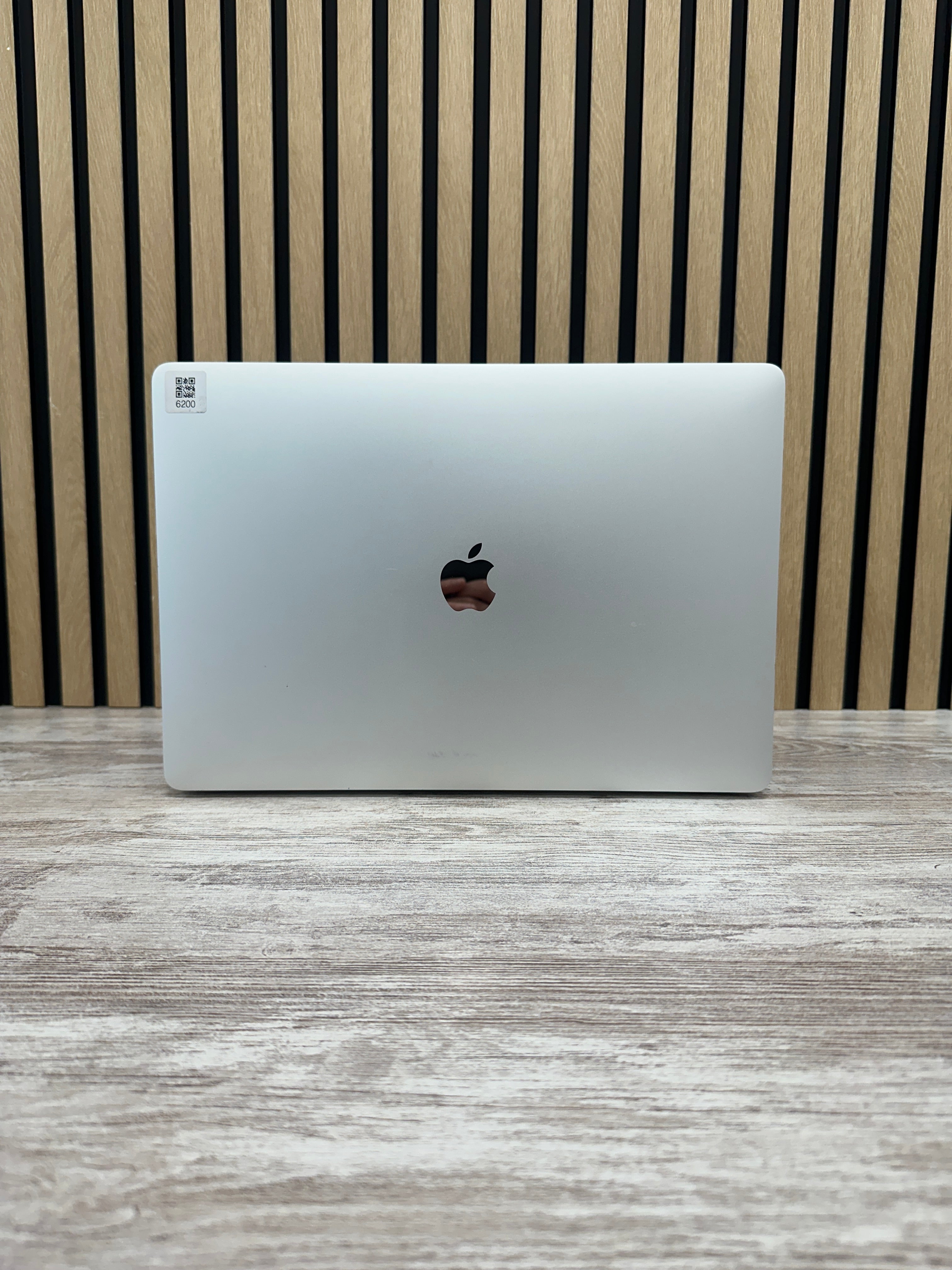 MacBook Pro 15" 2017 i7 16gb 500gb SSD - Moyacell