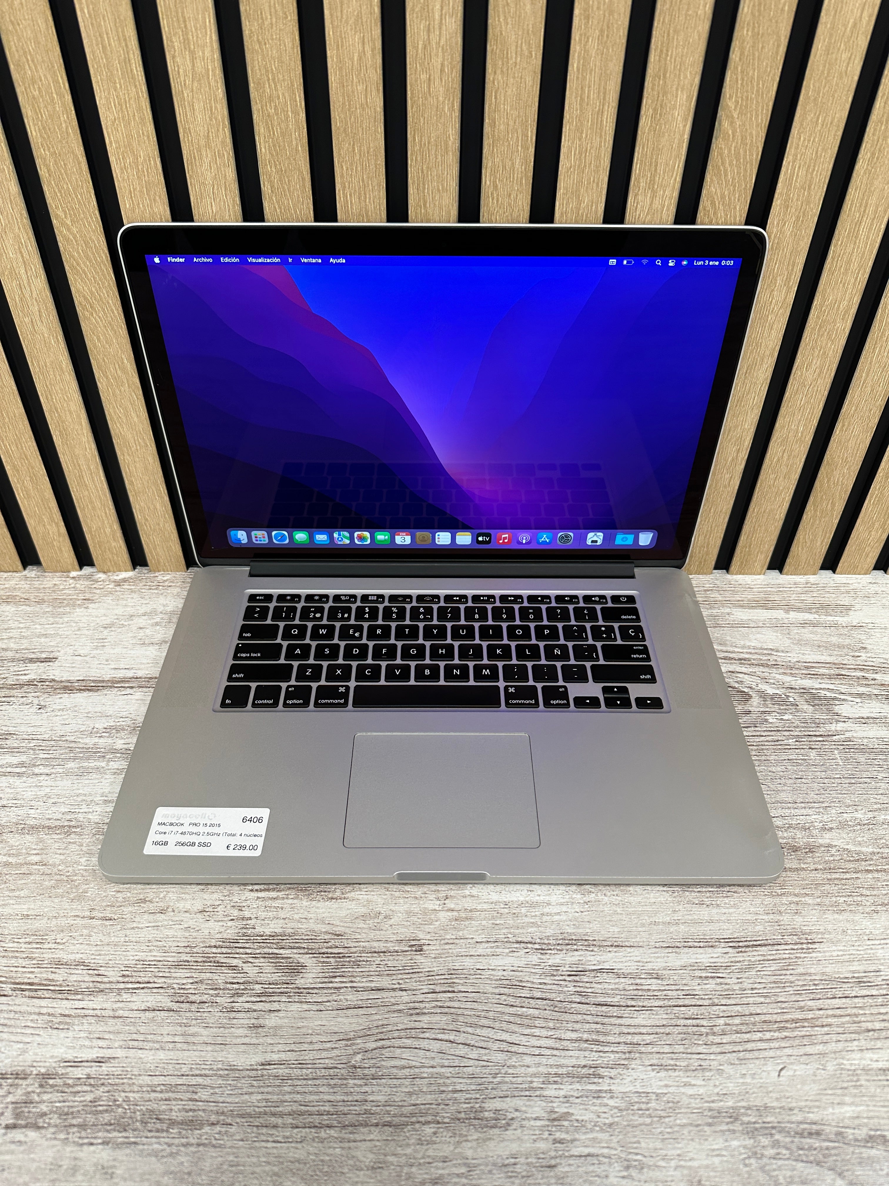 MacBook Pro 15" 2015 i7 16gb 256gb SSD - Moyacell