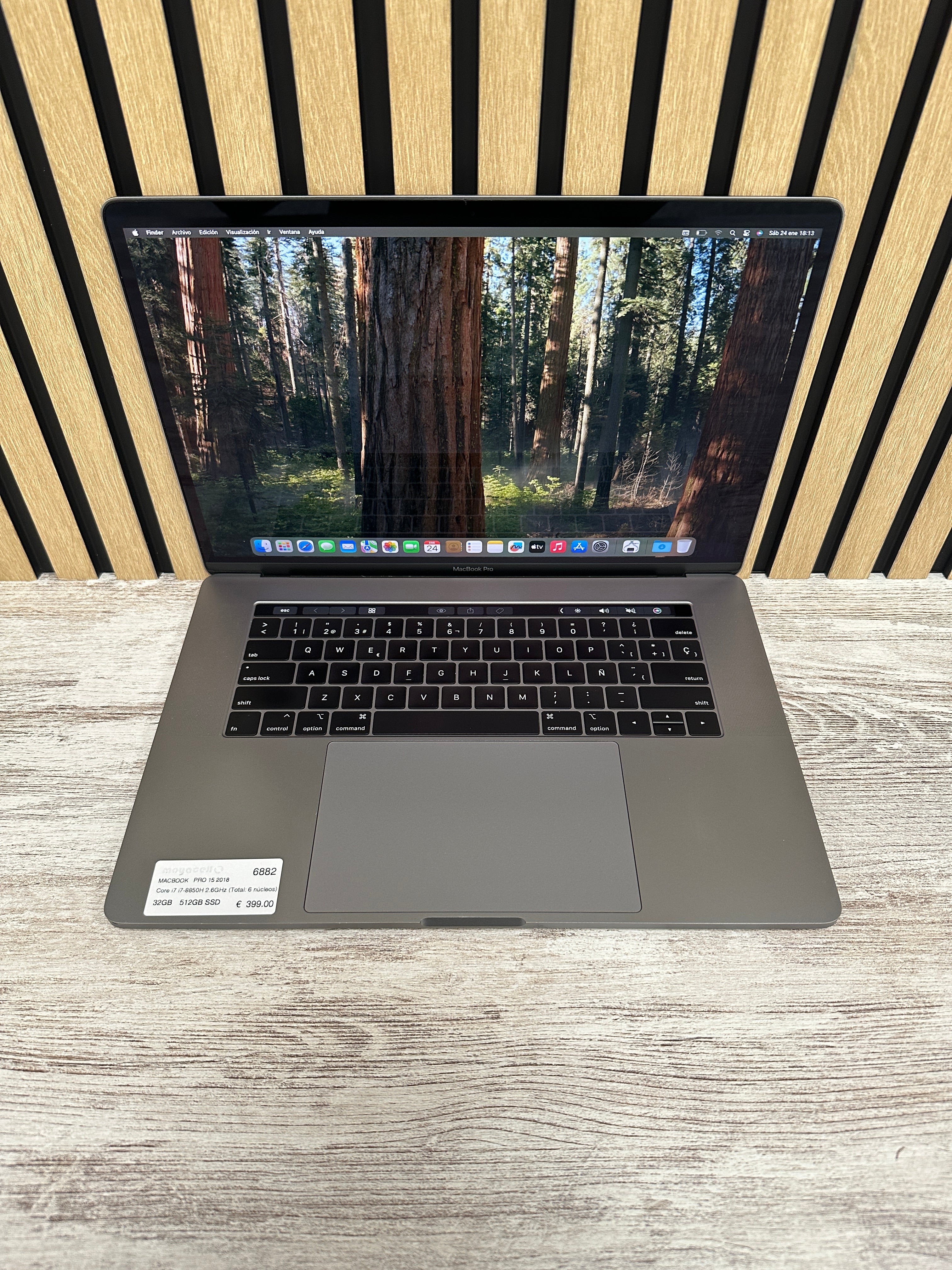 MacBook Pro 15" 2018 i7 32gb 512gb SSD - Moyacell