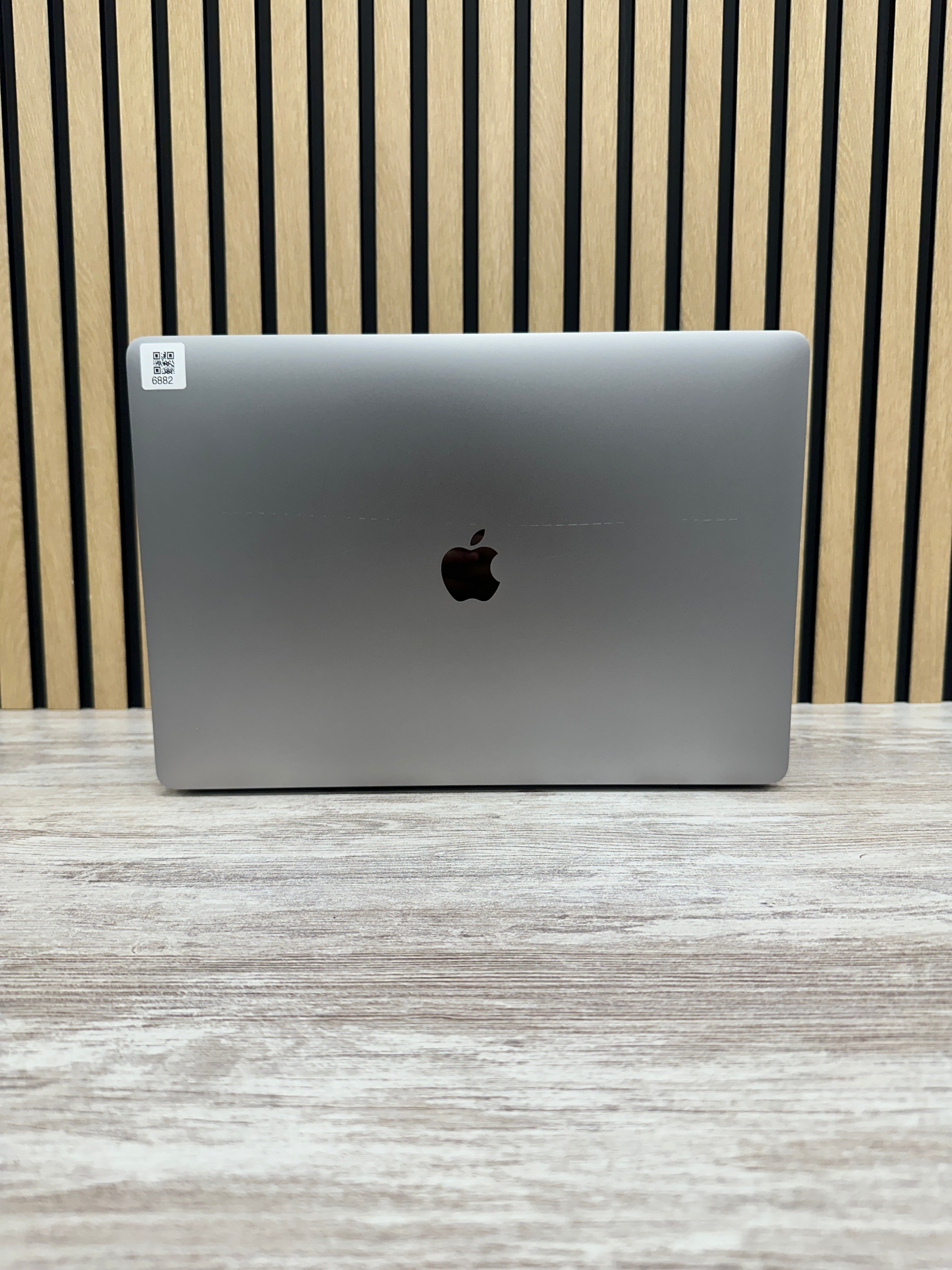 MacBook Pro 15" 2018 i7 32gb 512gb SSD - Moyacell