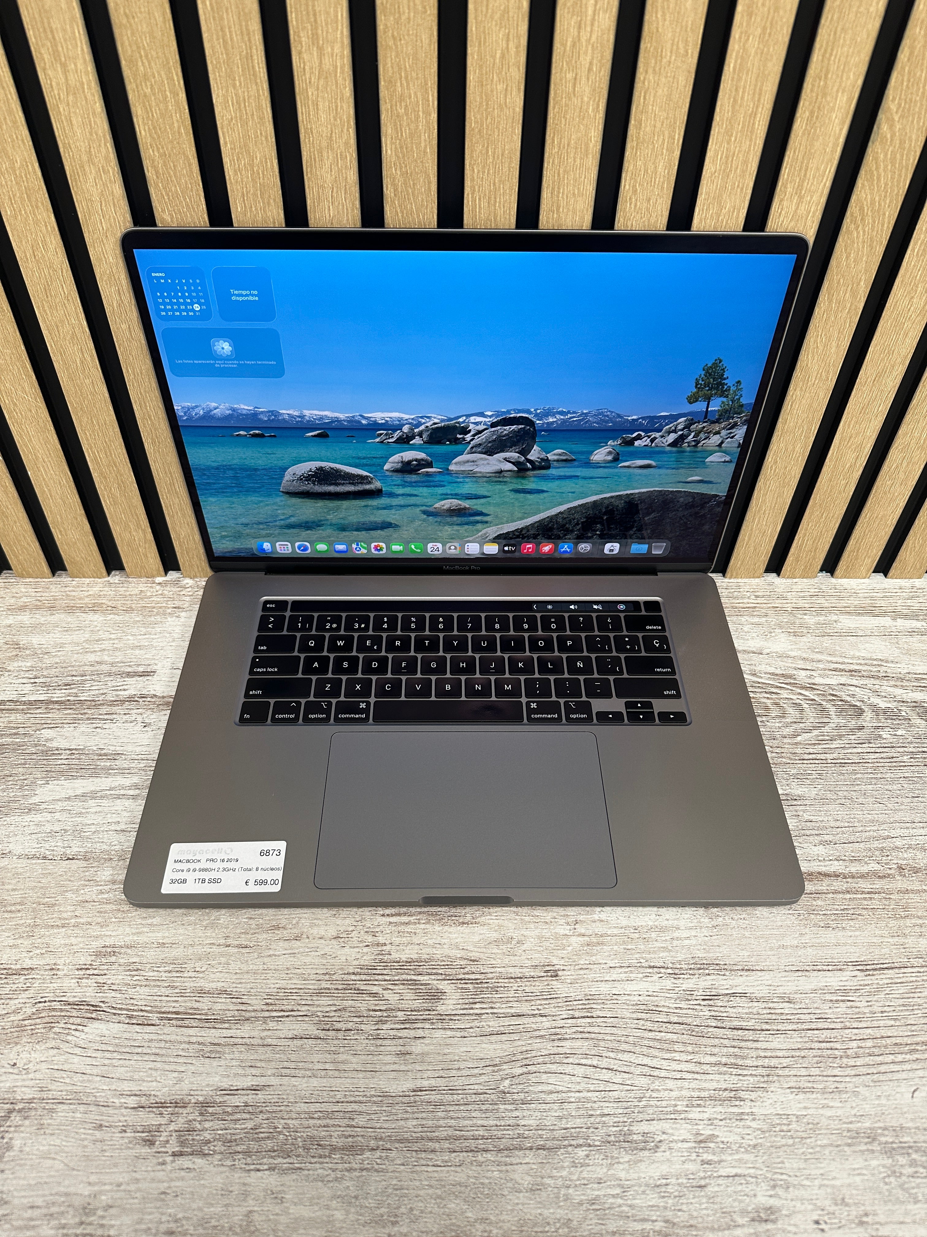 MacBook Pro 16" 2019 i9 32gb 1tb SSD - Moyacell