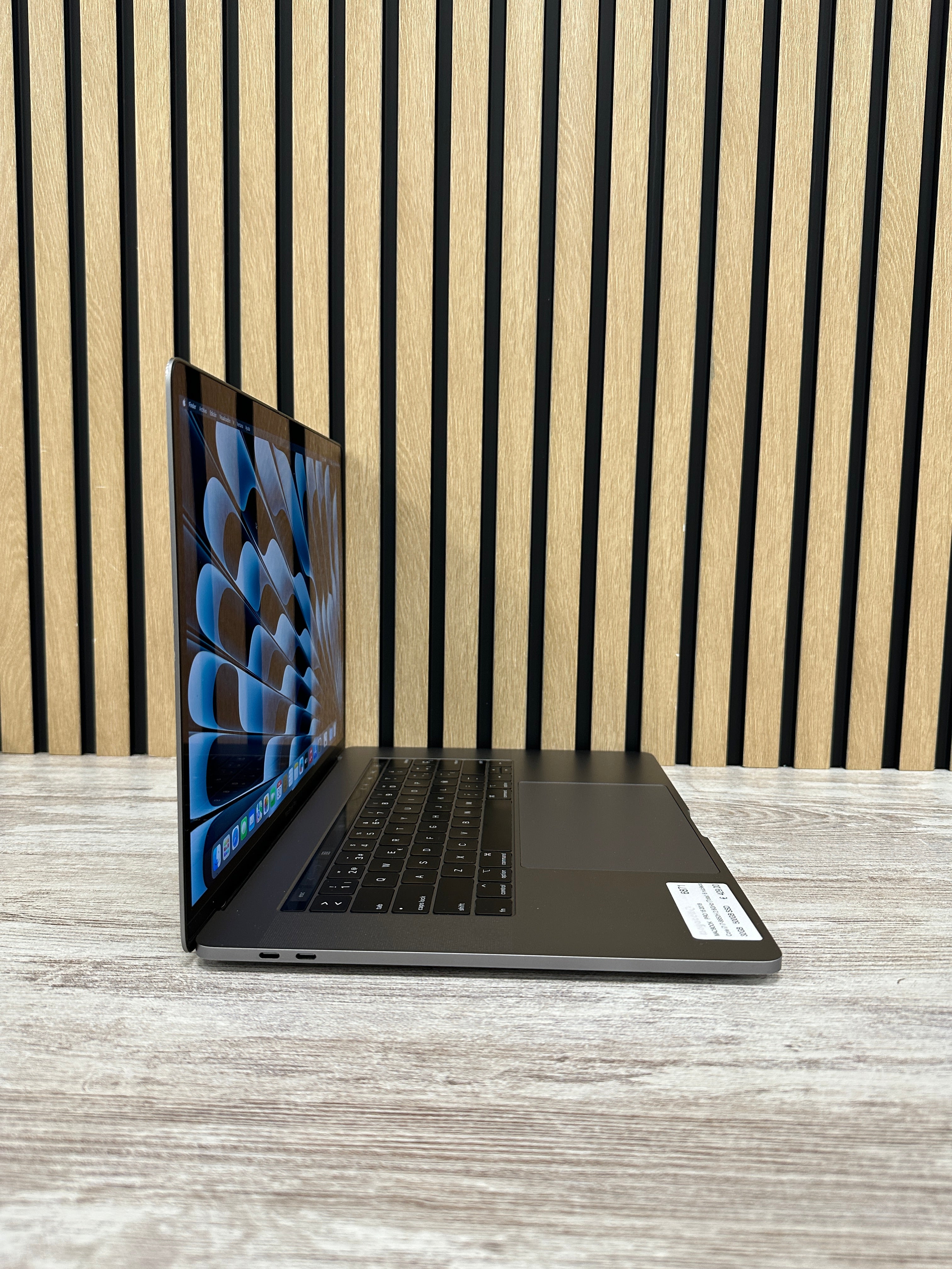 MacBook Pro 15" 2018 i7 32gb 500gb SSD
