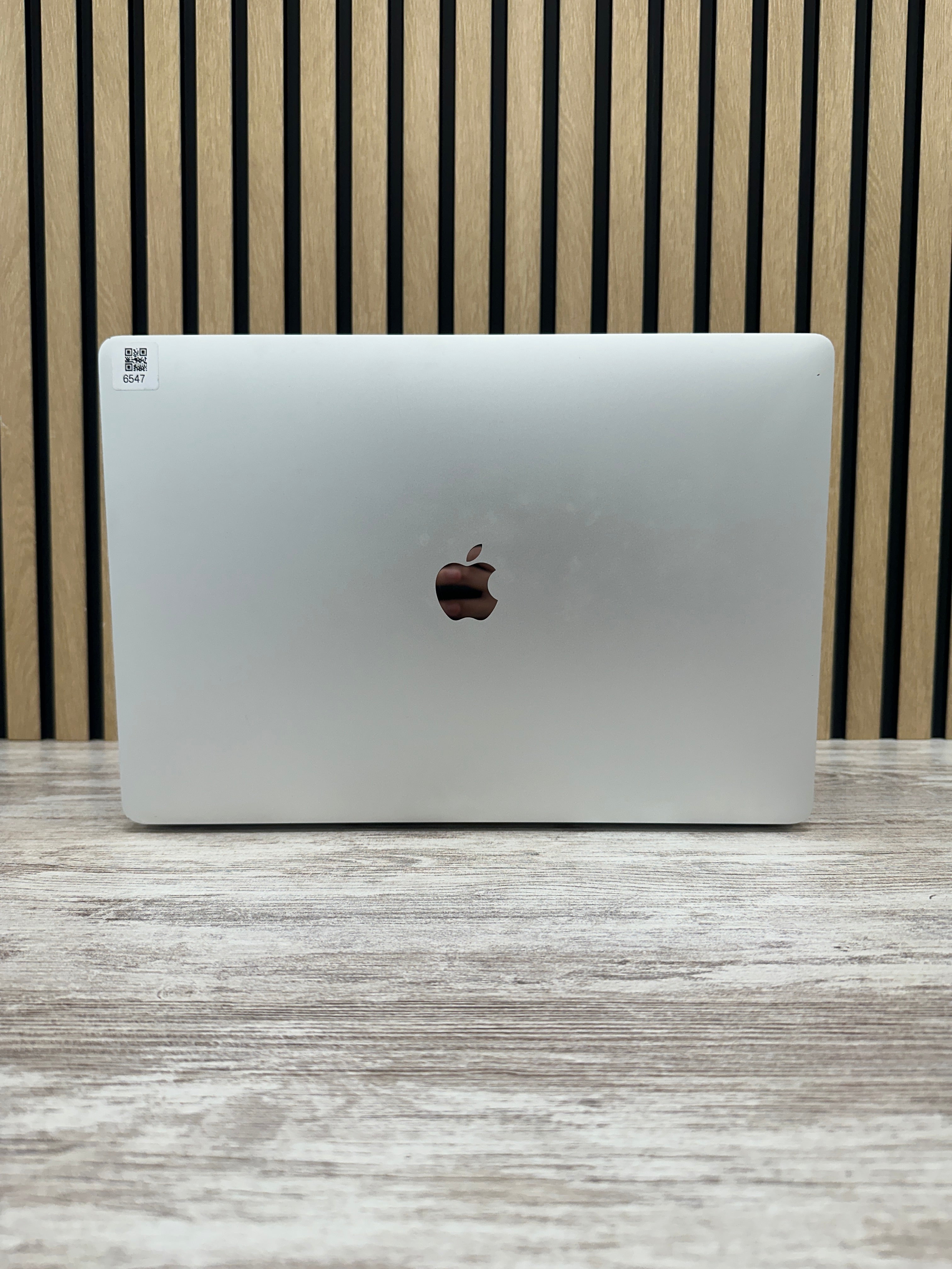 MacBook Pro 16" 2019 i9 16gb 1tb SSD
