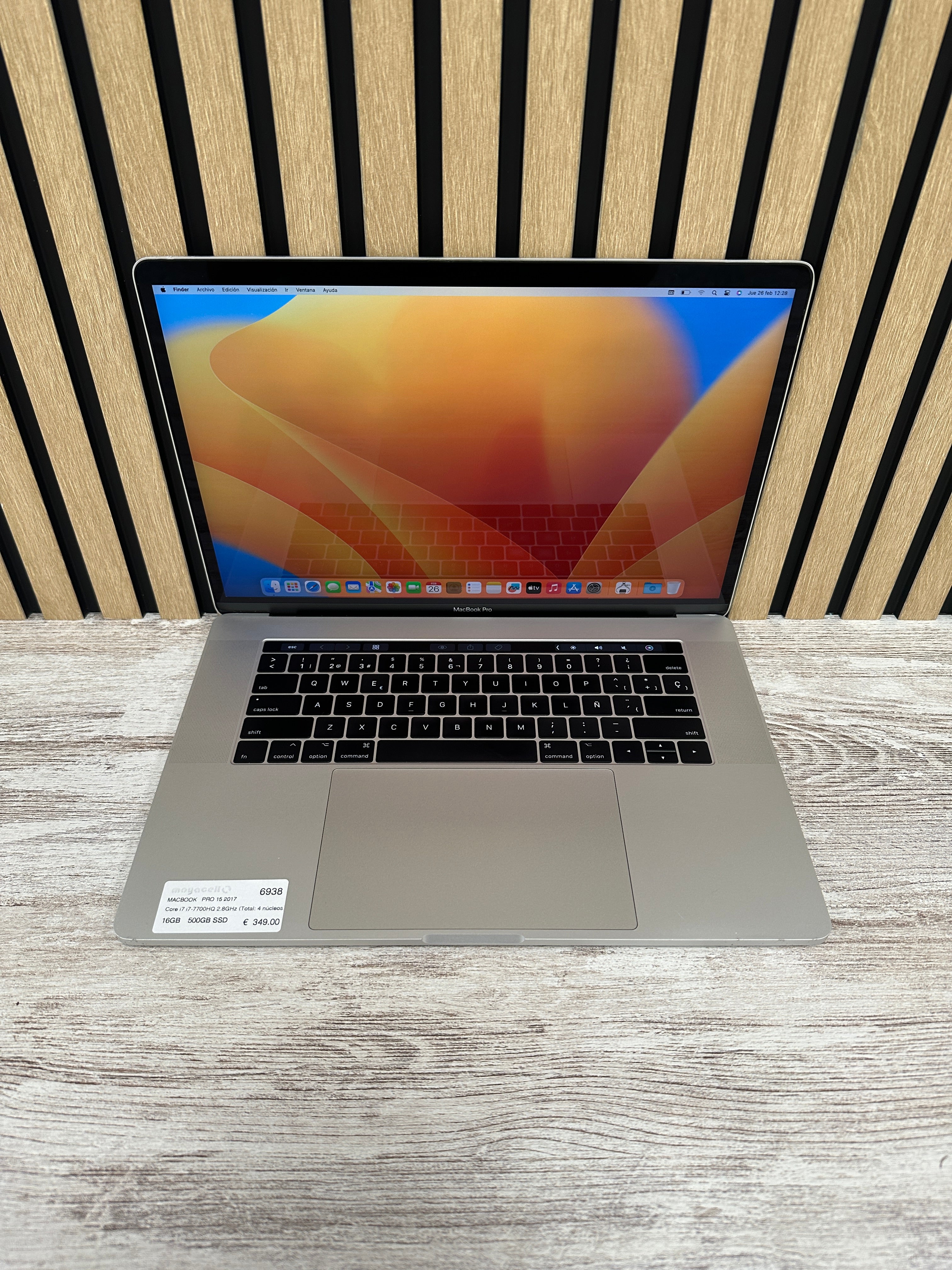 MacBook Pro 15" 2017 i7 16gb 500gb SSD