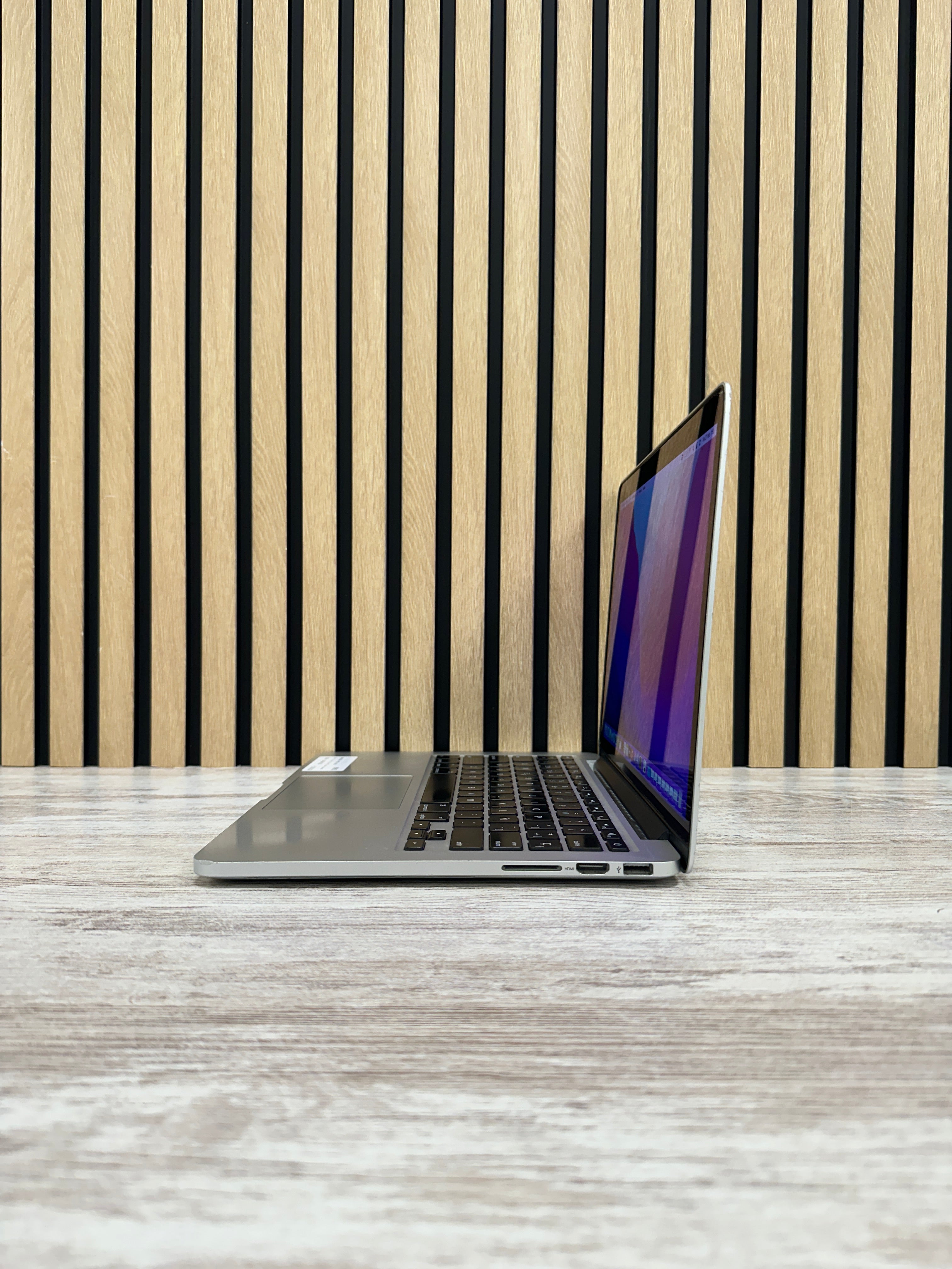 MacBook Pro 13" 2015 i7 16gb 500gb SSD