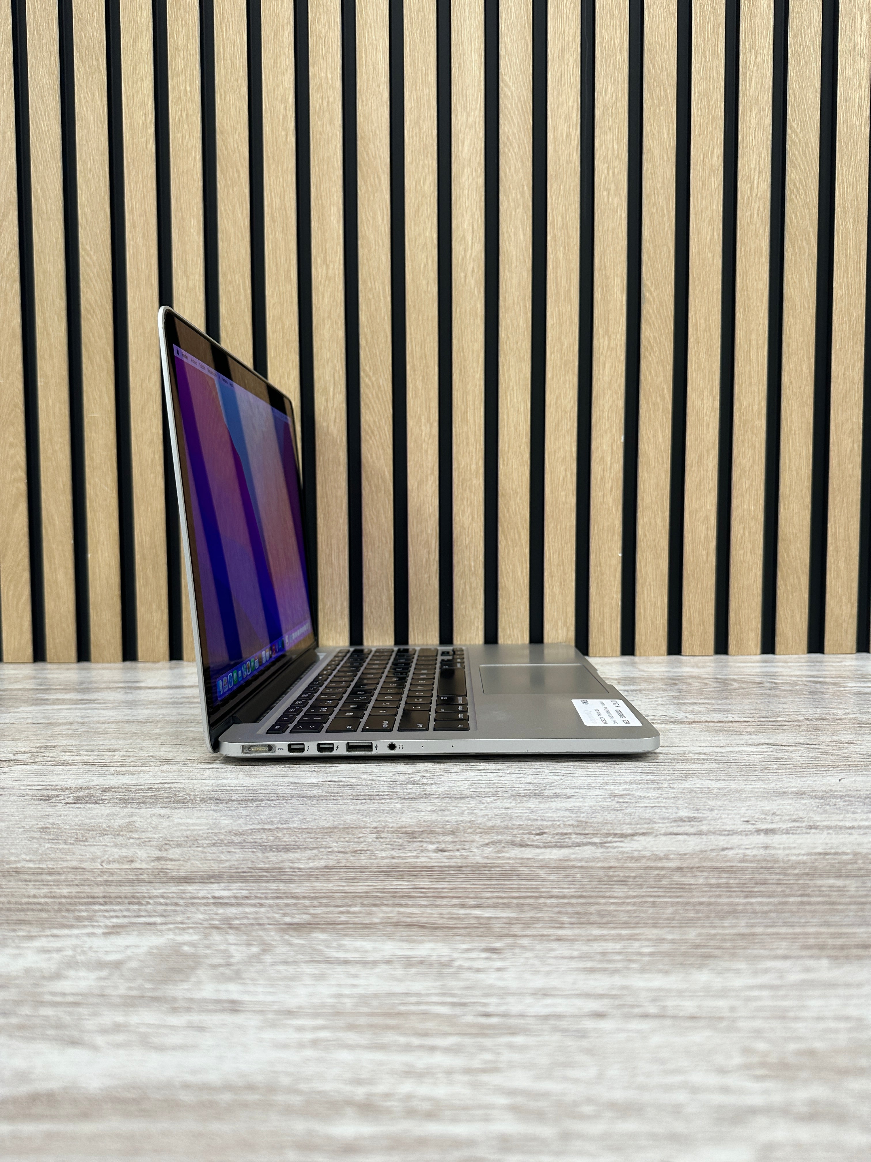 MacBook Pro 13" 2015 i7 16gb 500gb SSD