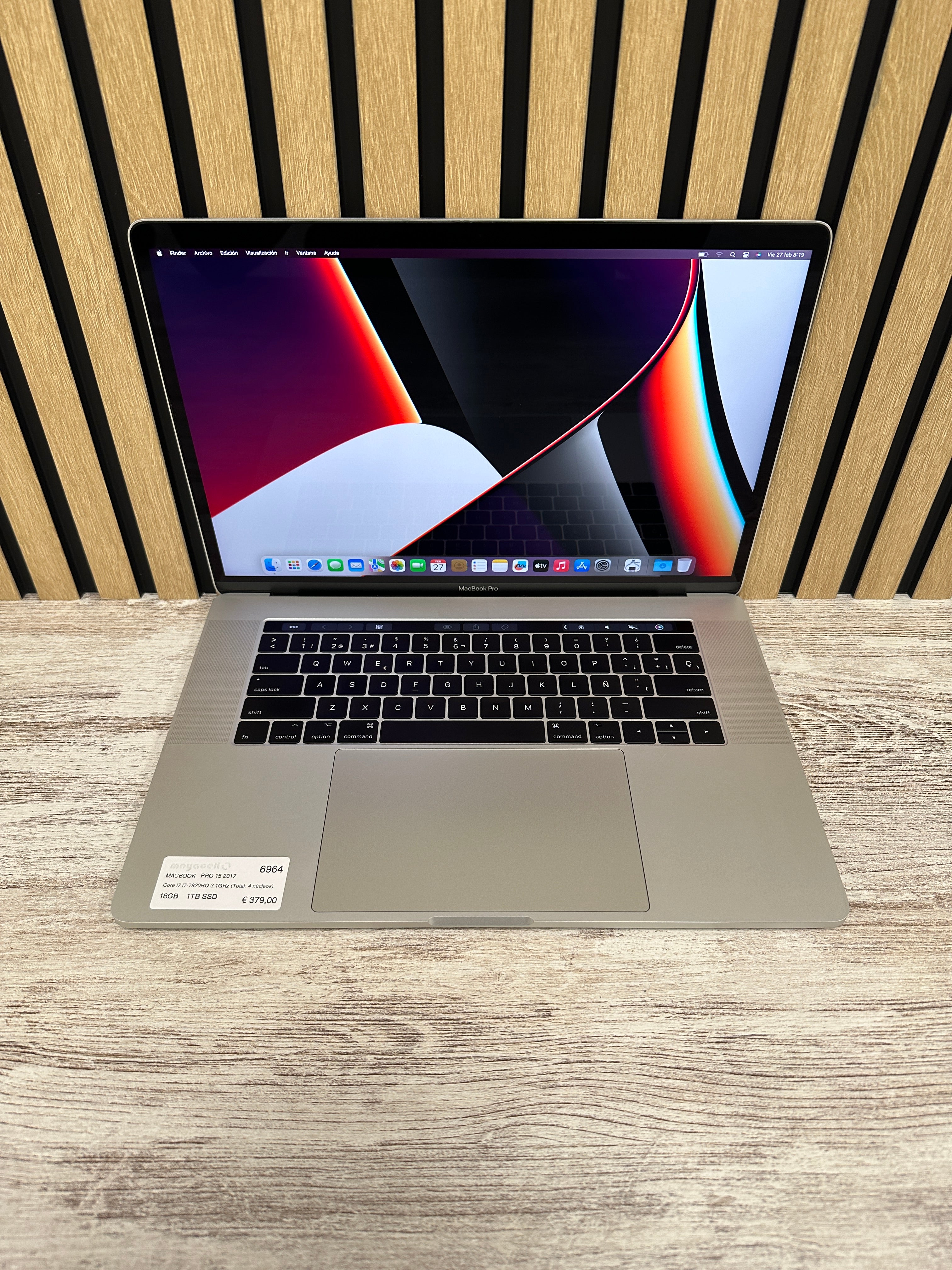 MacBook Pro 15" 2017 i7 16gb 1tb SSD