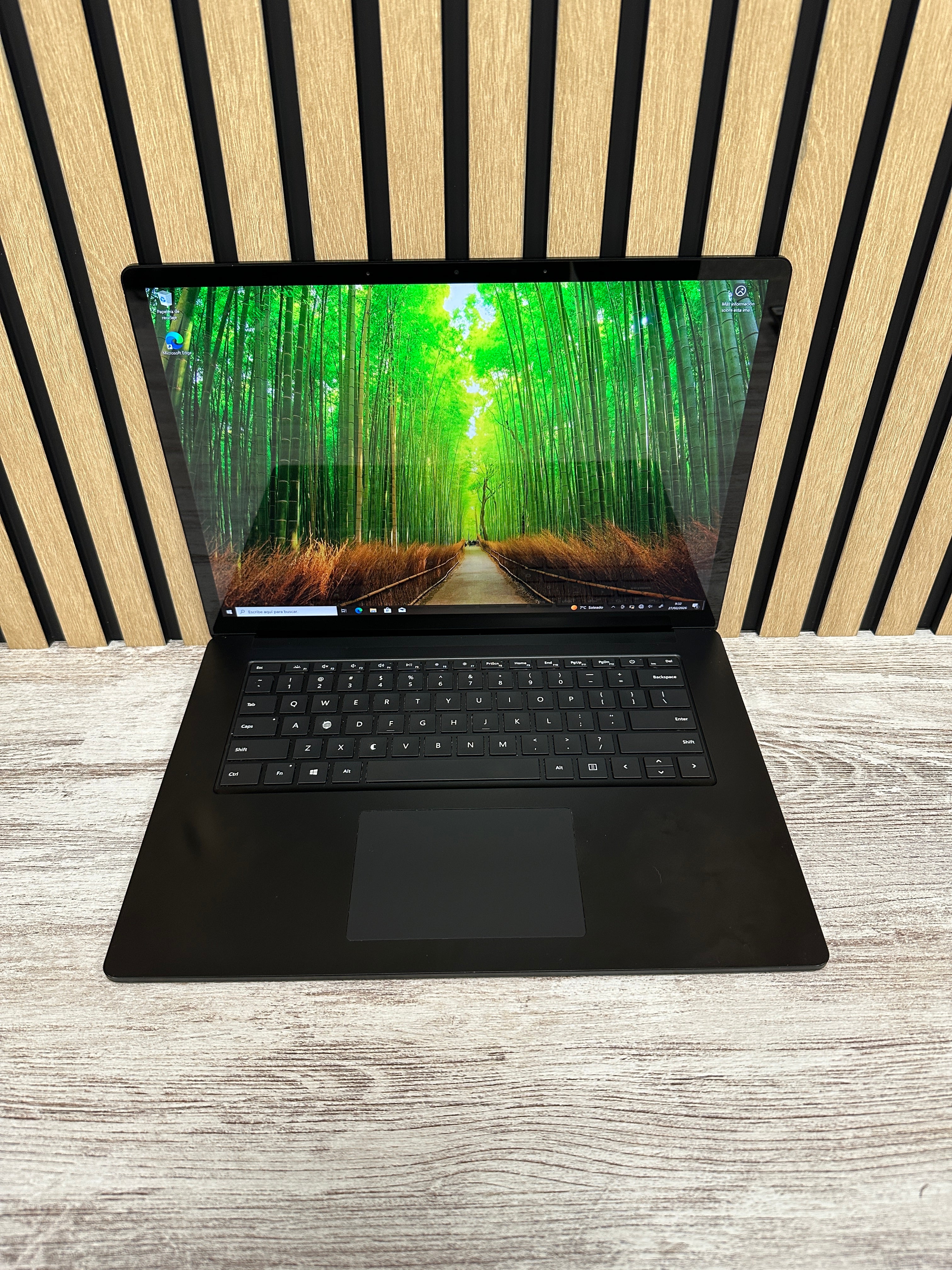 Microsoft Corp Surface Laptop 4 i7 32gb 1tb SSD