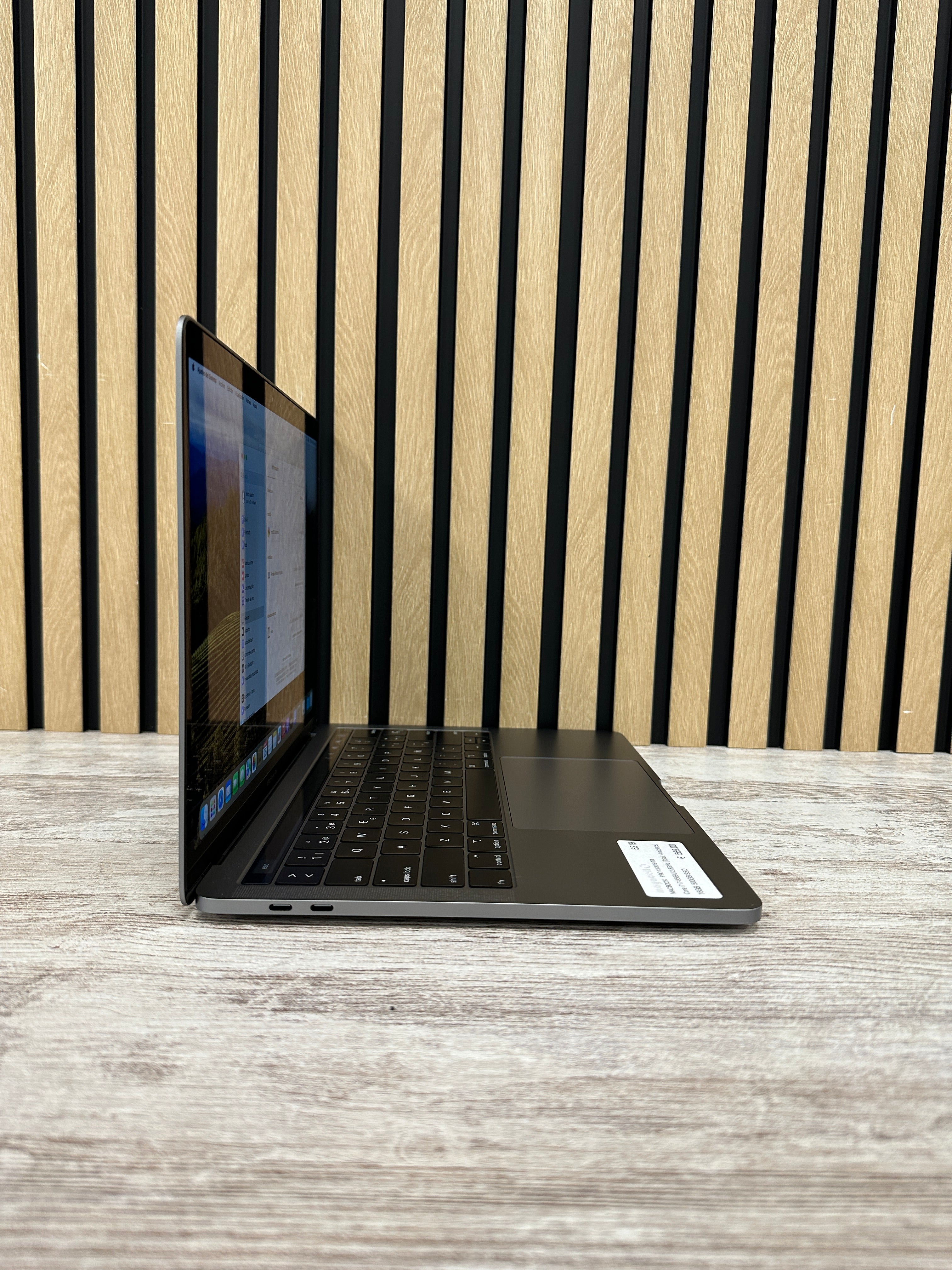 MacBook Pro 13" 2019 TB i7 16gb 500gb SSD - Moyacell