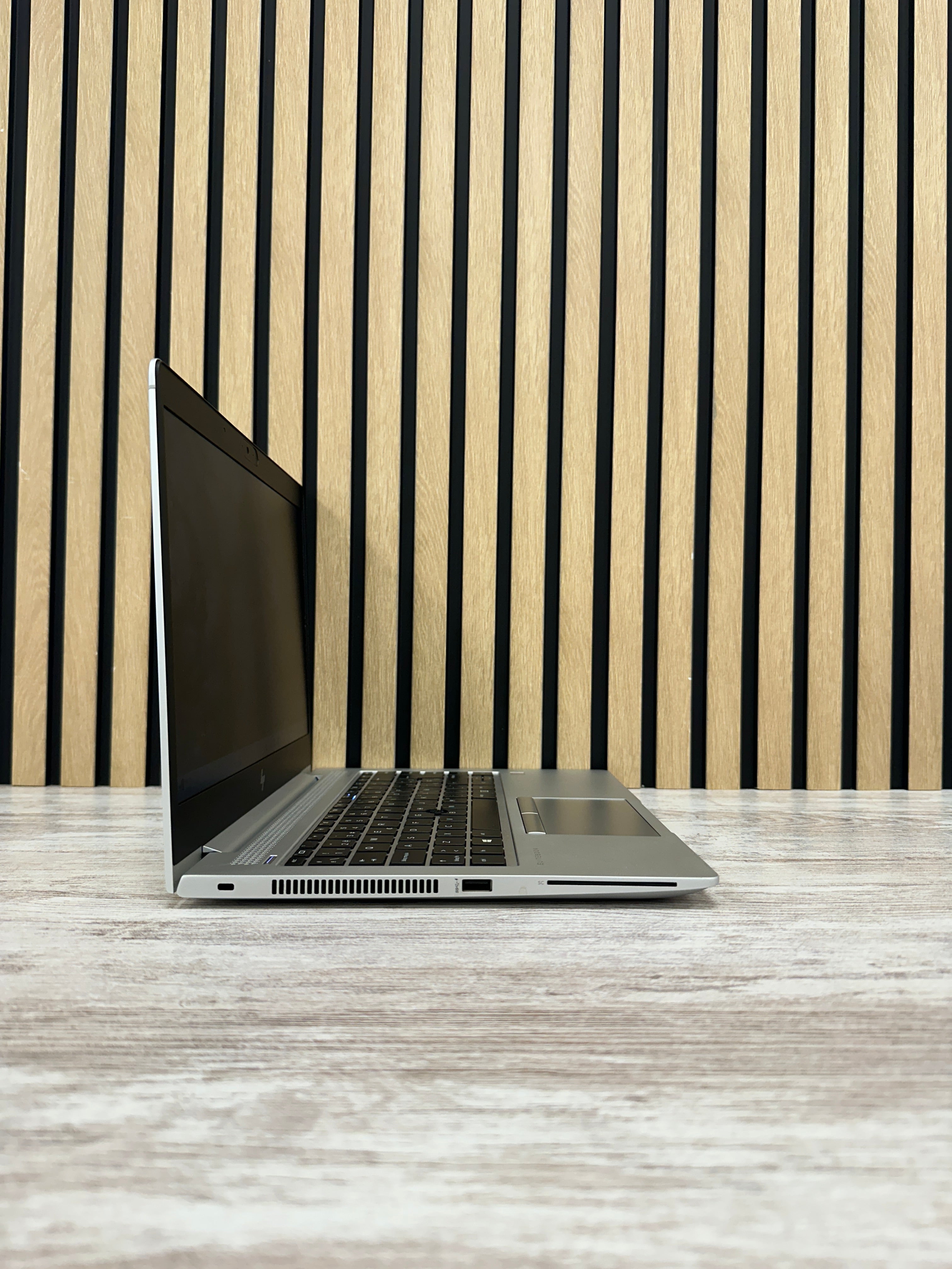 HP EliteBook 745 G5 Ryzen 5 Pro 8gb 256gb SSD - Moyacell