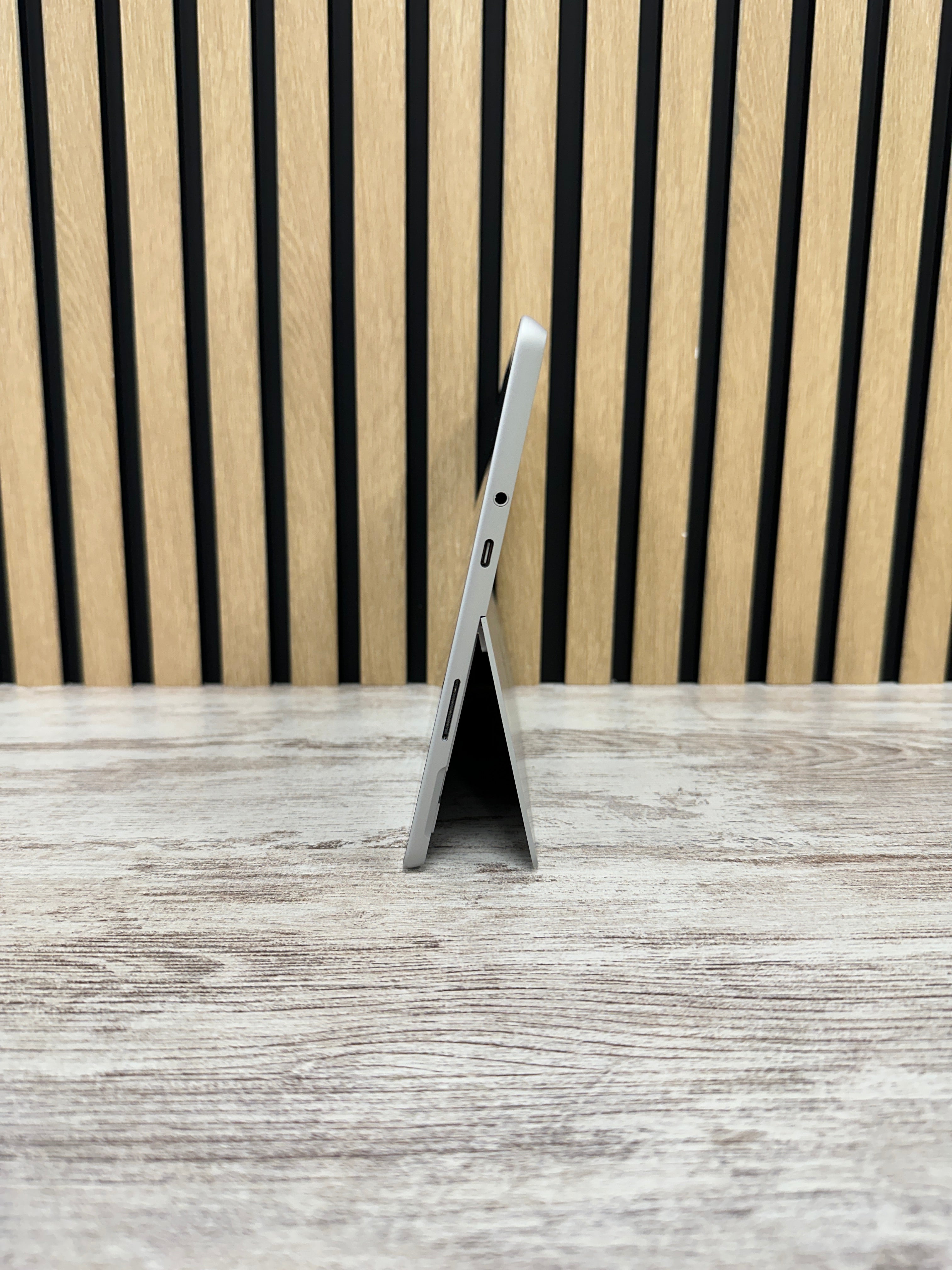 Microsoft Surface GO 3 i3 8gb 128gb SSD - Moyacell