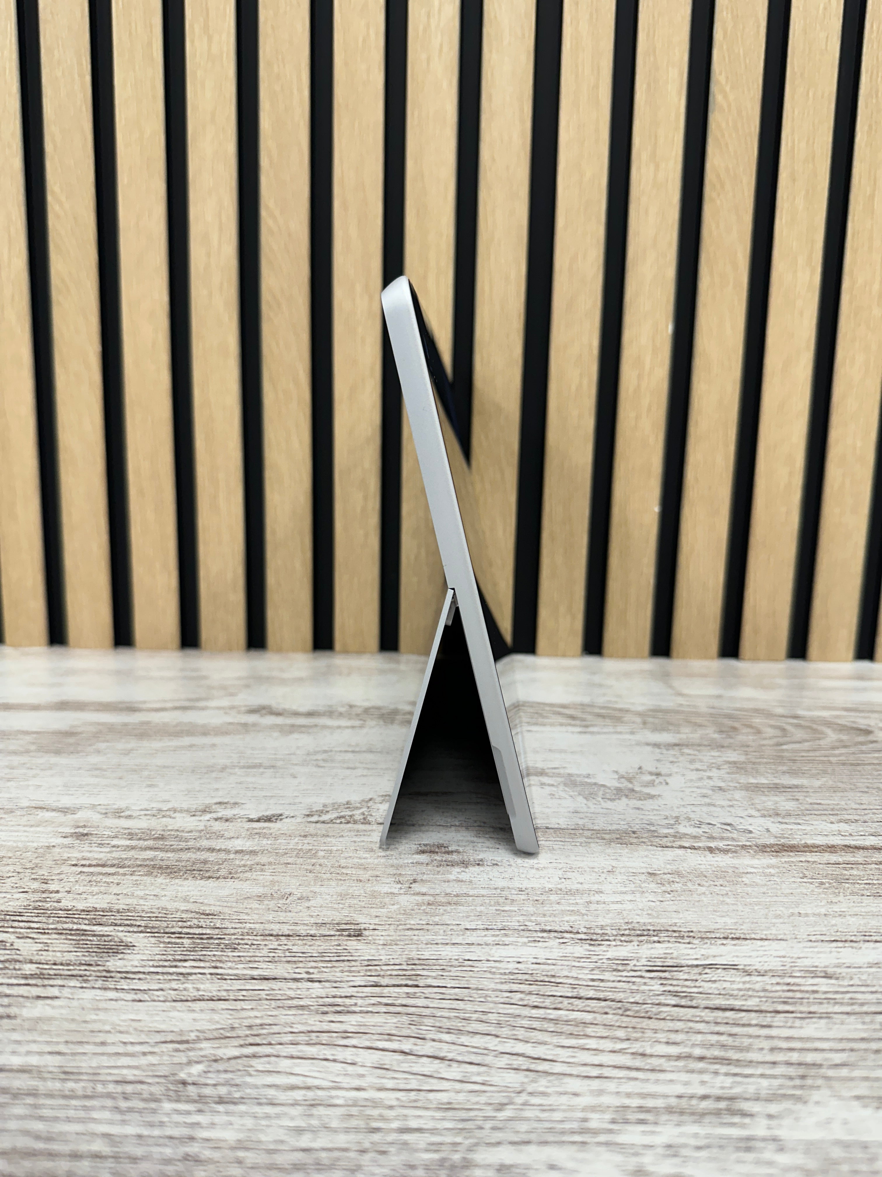 Microsoft Surface GO 2 M3 8gb 128gb SSD - Moyacell