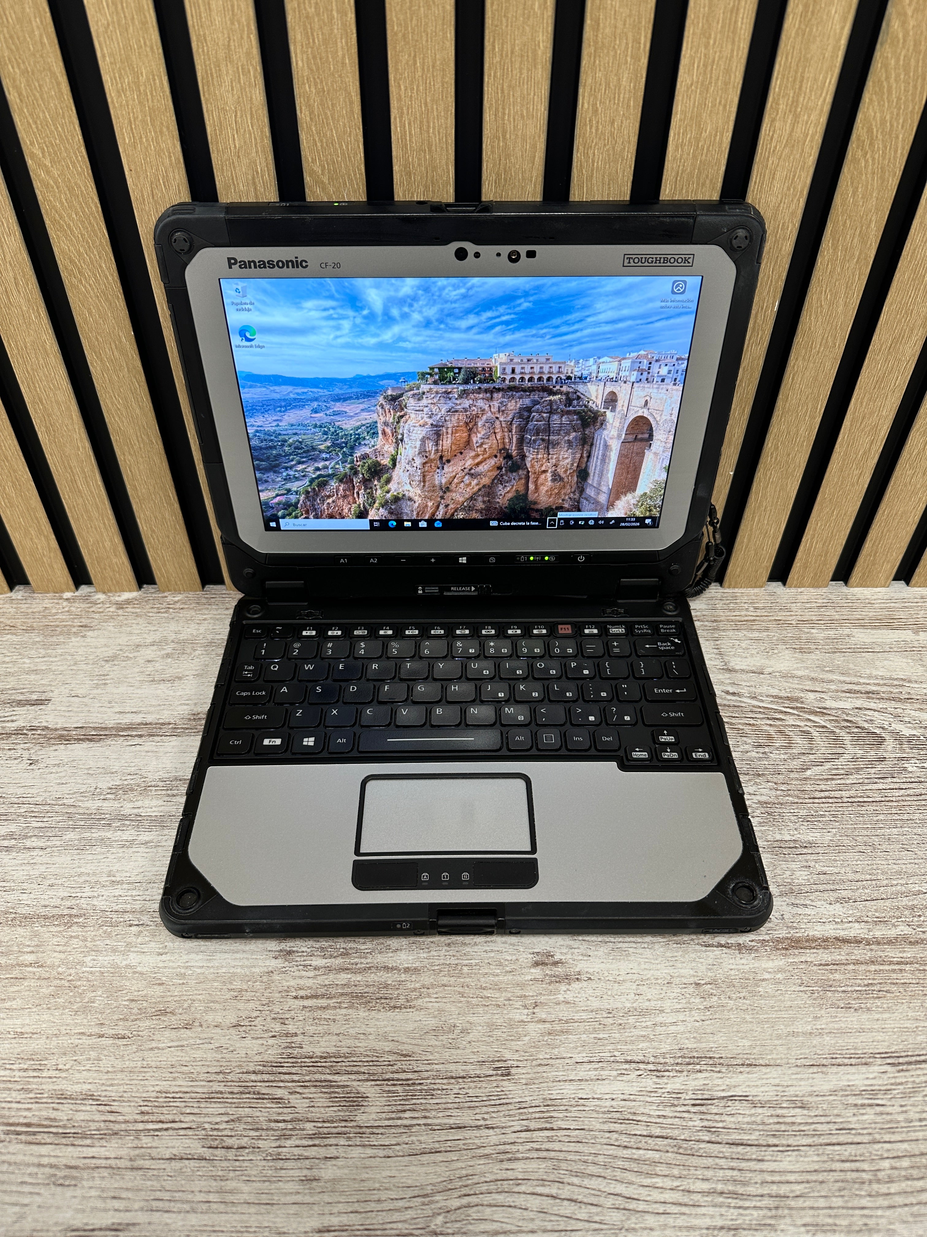 Panasonic ToughBoook CF-20 i5 8gb 256gb SSD