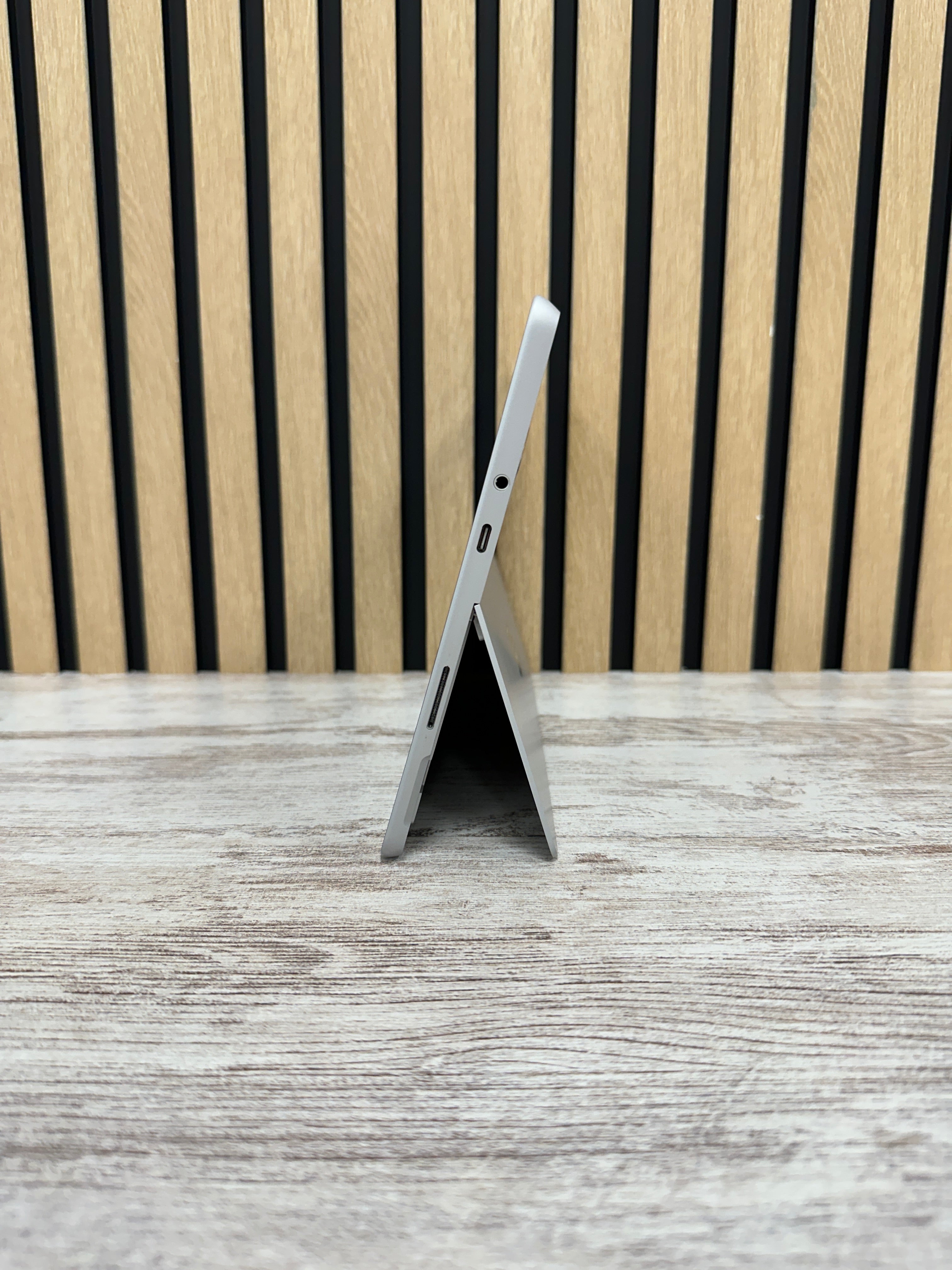Microsoft Surface GO 3 i3 8gb 128gb SSD - Moyacell