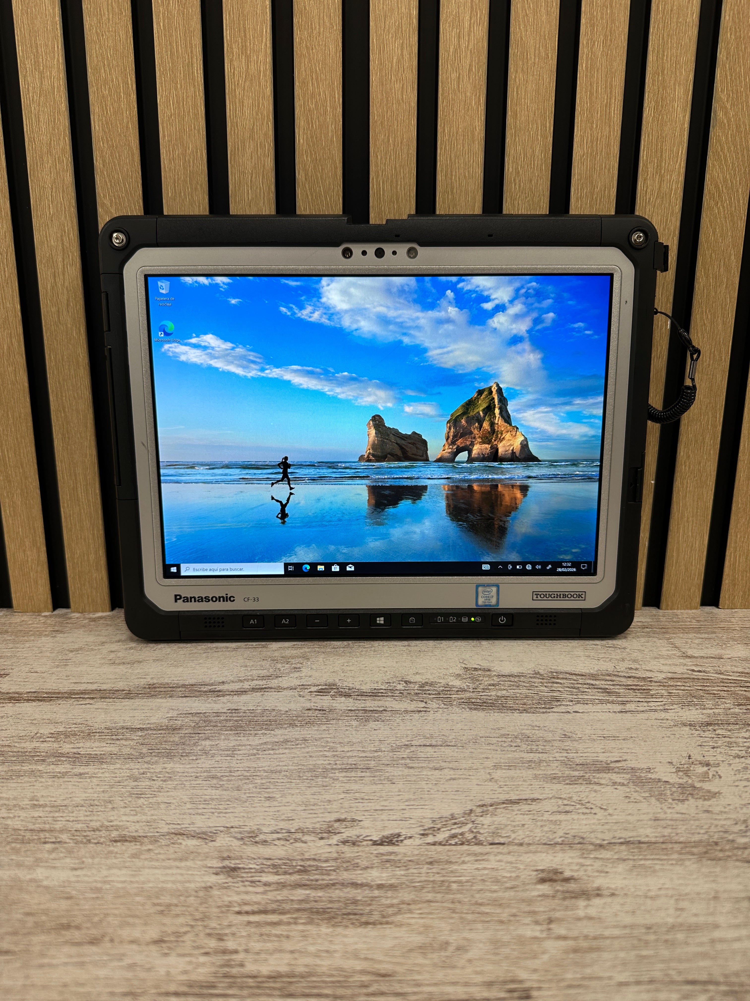 Panasonic ToughBook CF-33 i7 16gb 512gb SSD - Moyacell