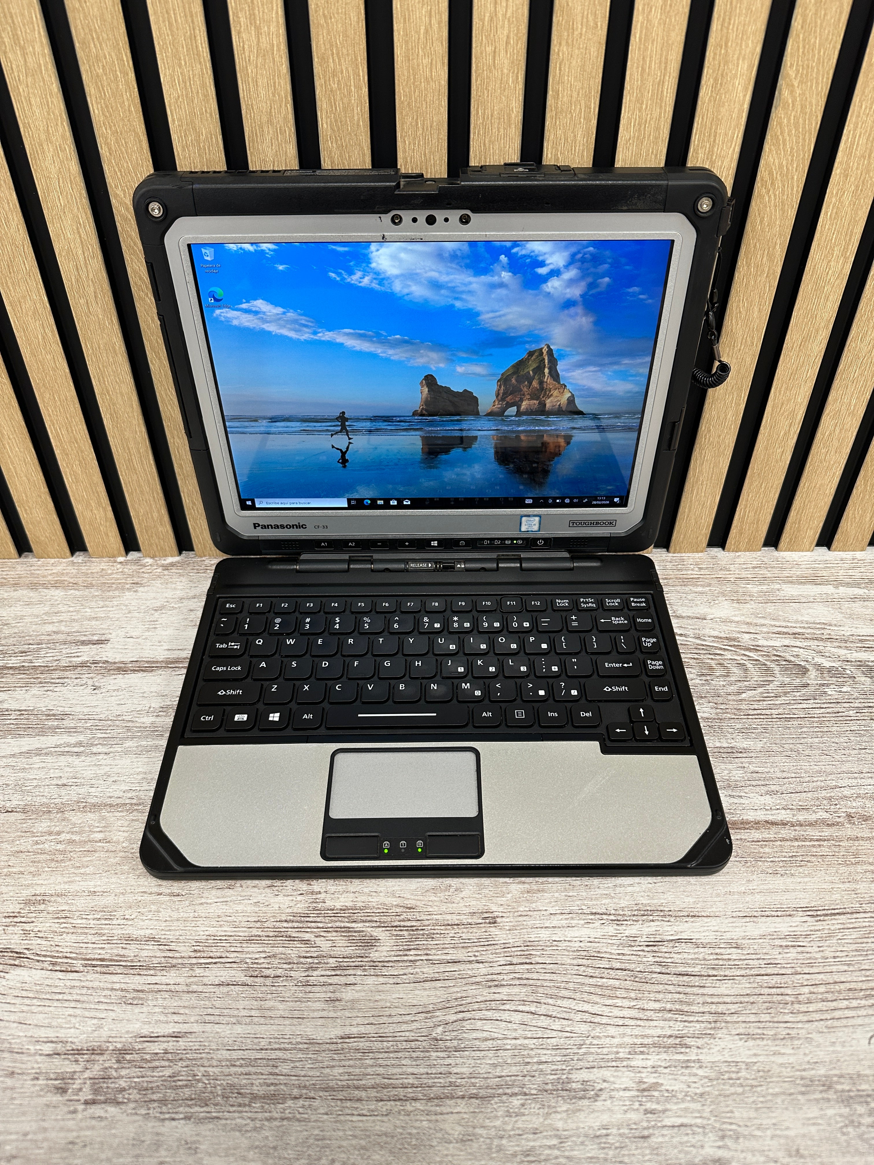 Panasonic ToughBook CF-33 i5 8gb 256gb SSD - Moyacell