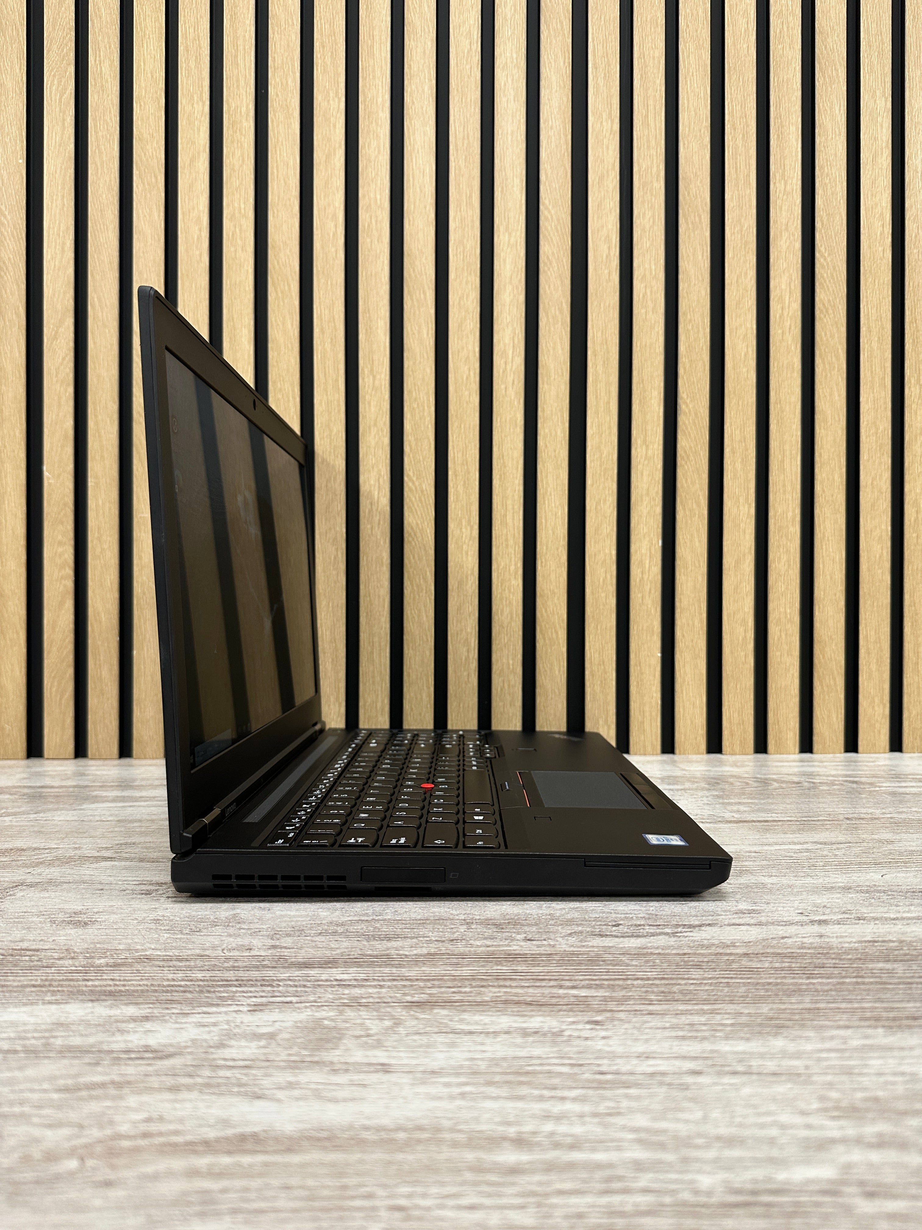 Lenovo Thinkpad P50 i7 8gb 256gb SSD