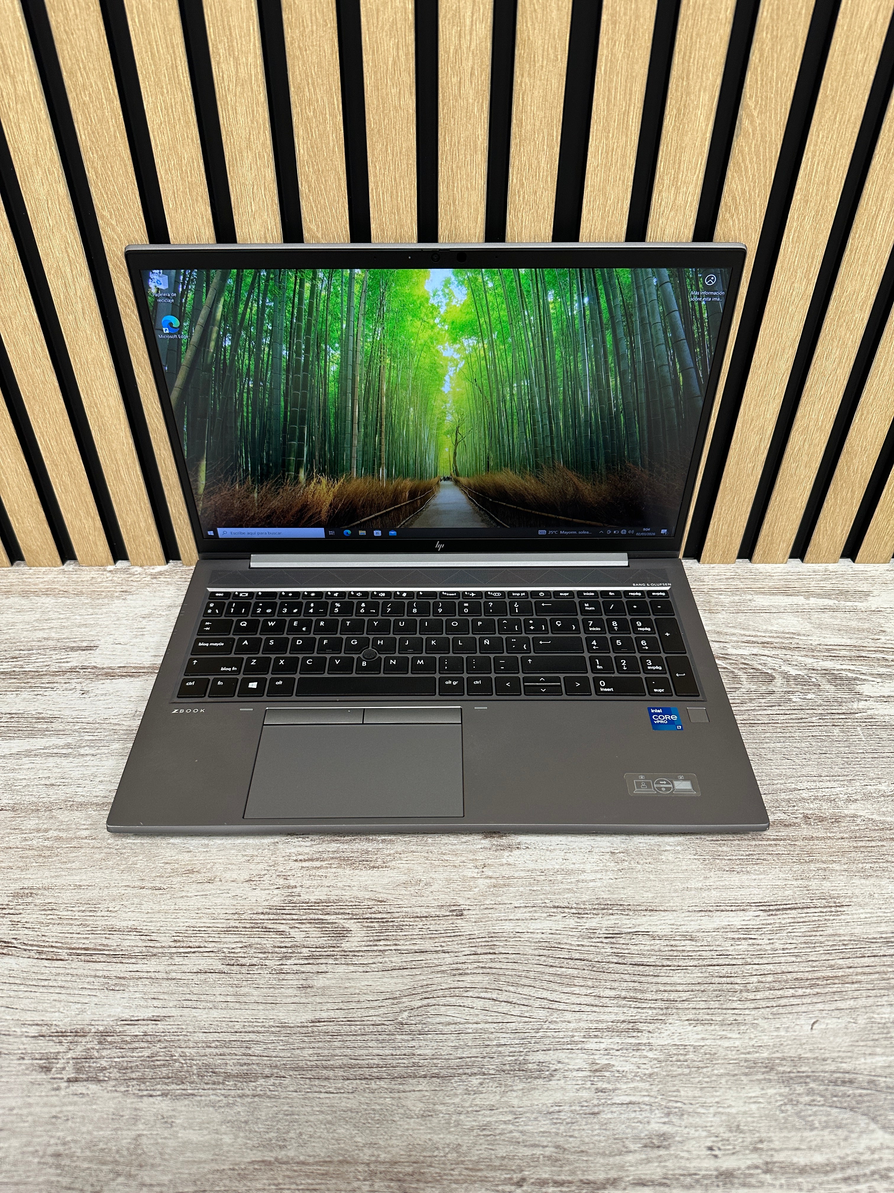 HP ZBOOK FIREFLY 15 G8 i7 16gb 512gb SSD