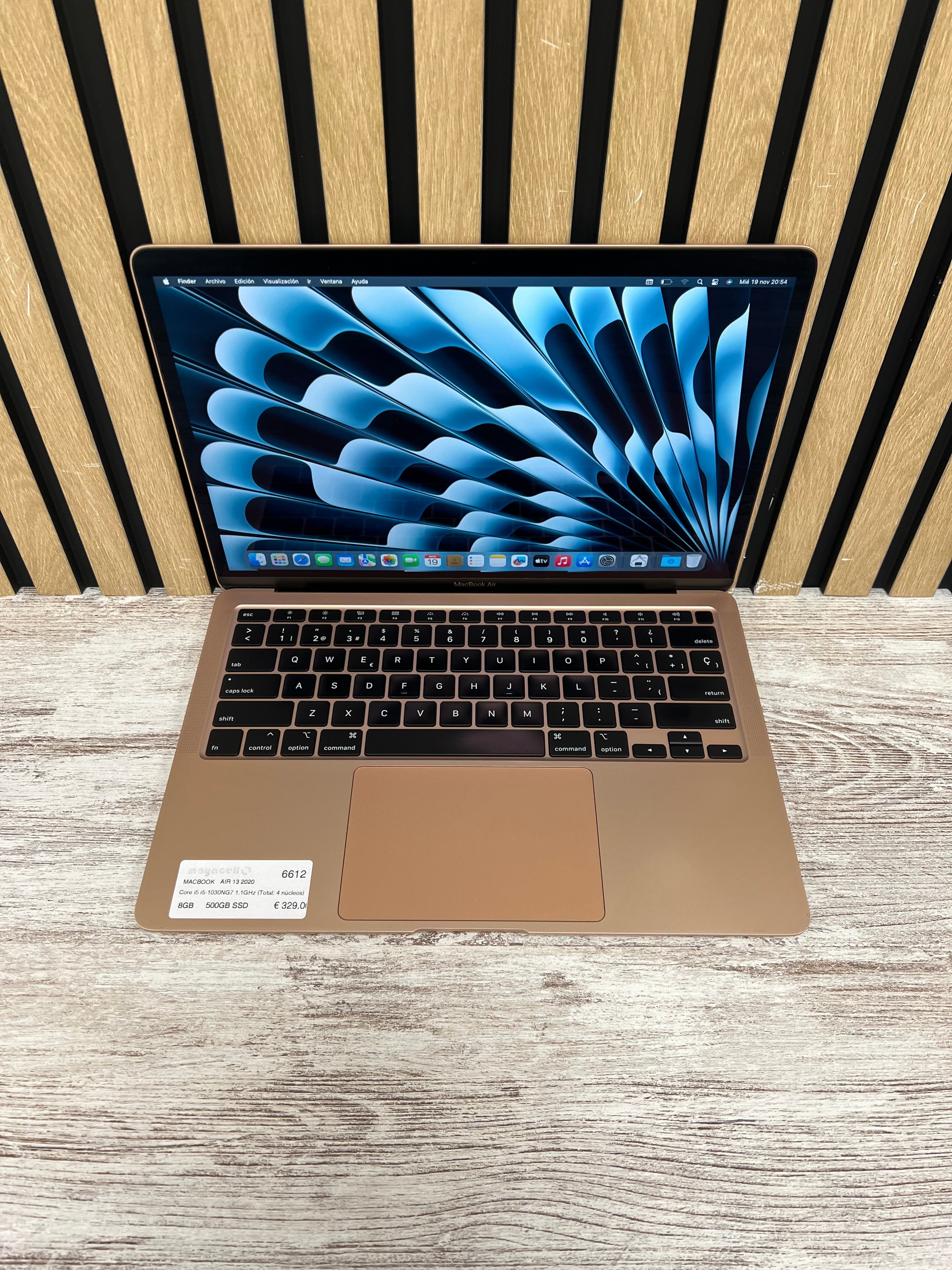 MacBook Air 13" 2020 i5 8gb 500gb SSD