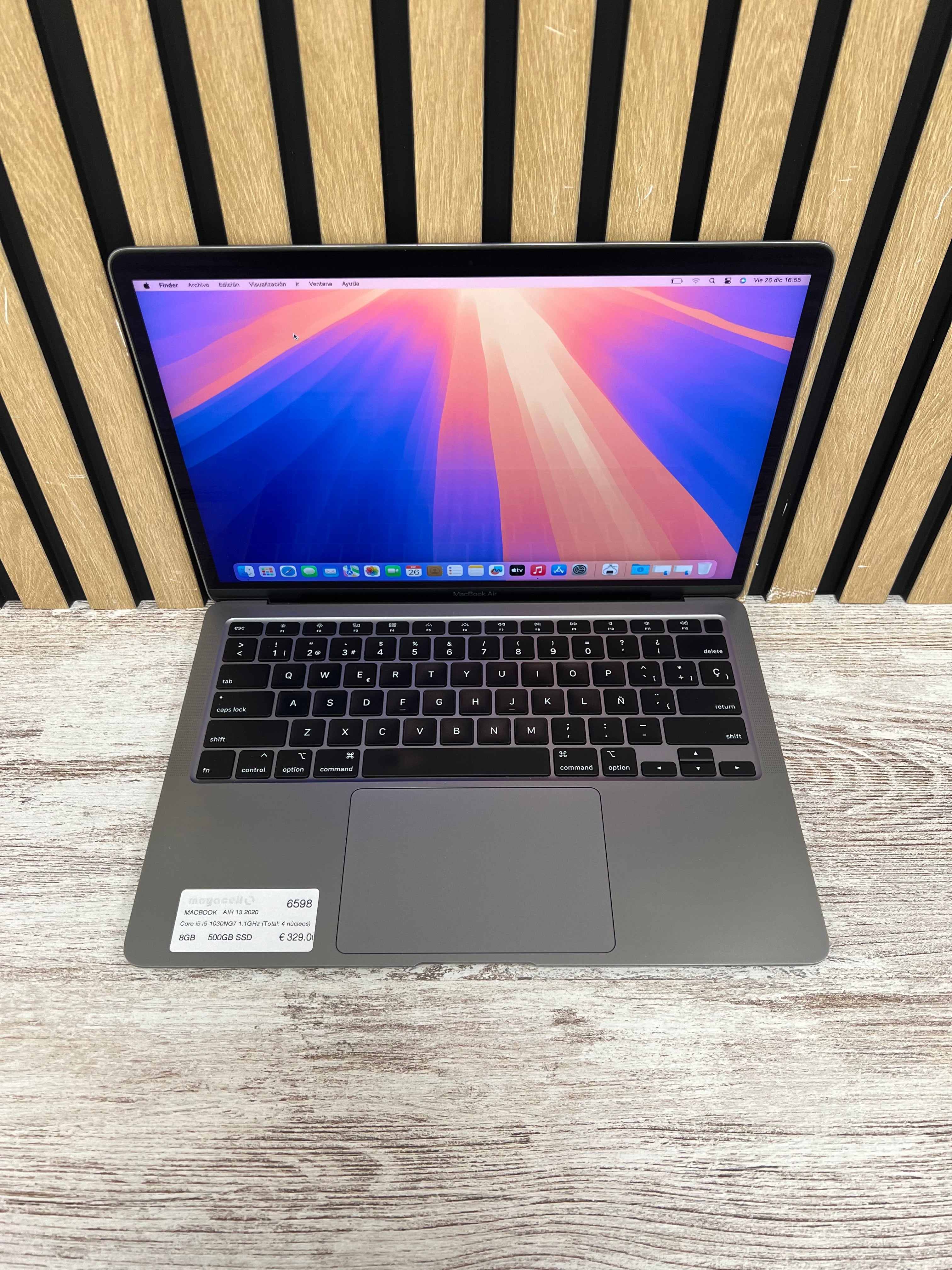 MacBook Air 13" 2020 i5 8gb 500gb SSD