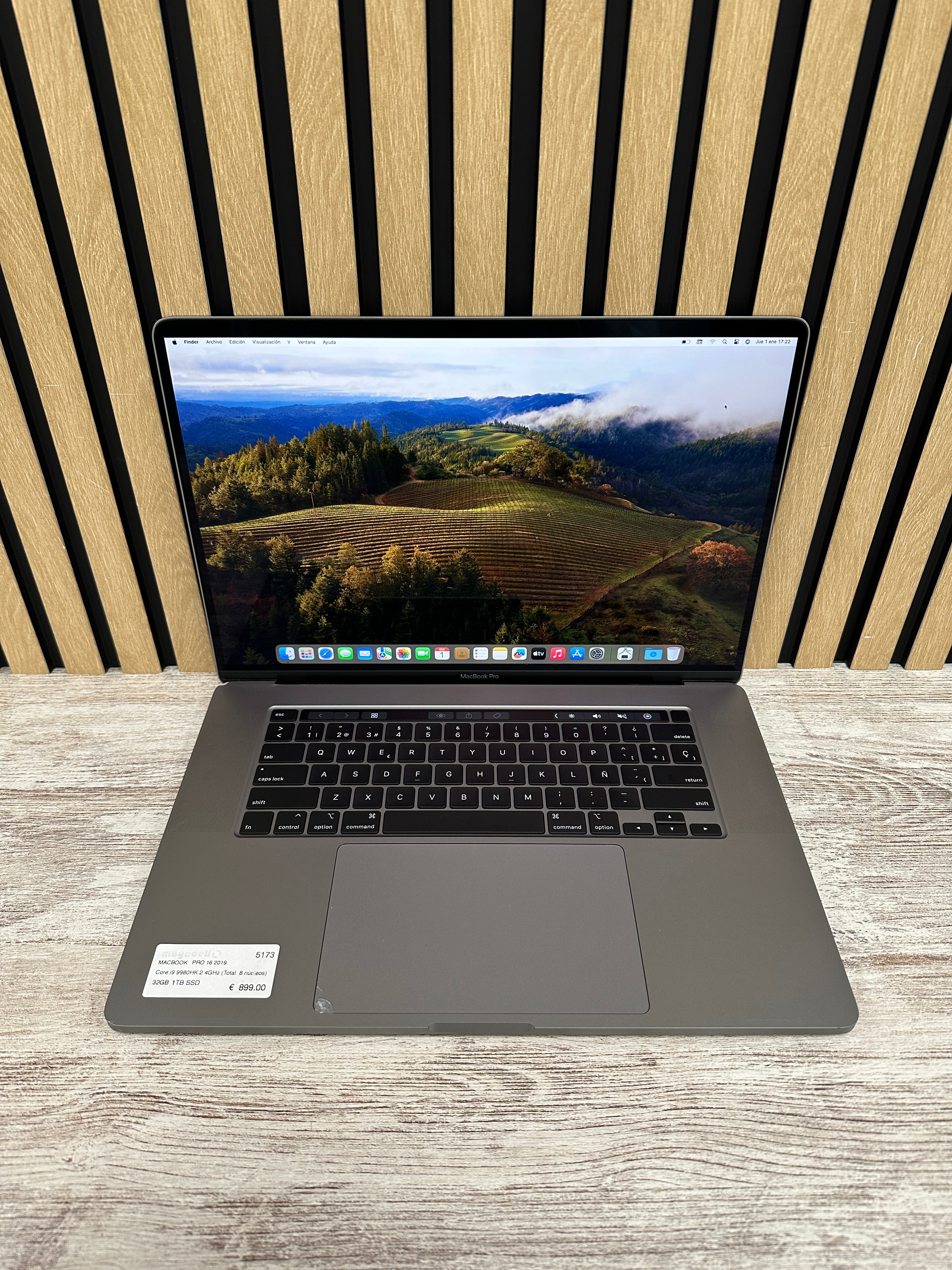 MacBook Pro 16" 2019 i9 32gb 1tb SSD - Moyacell