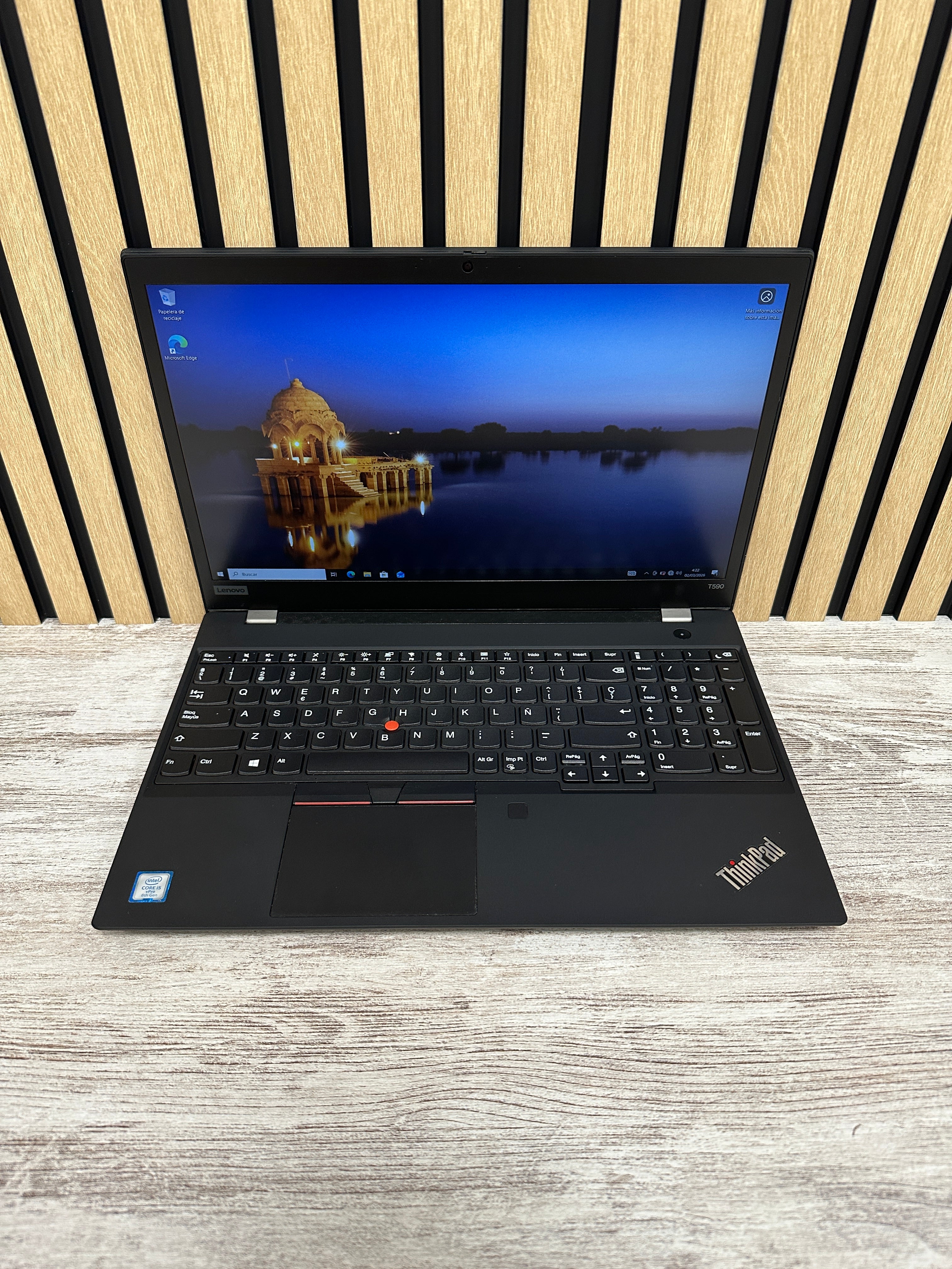 Lenovo Thinkpad T590 i5 8gb 256gb SSD