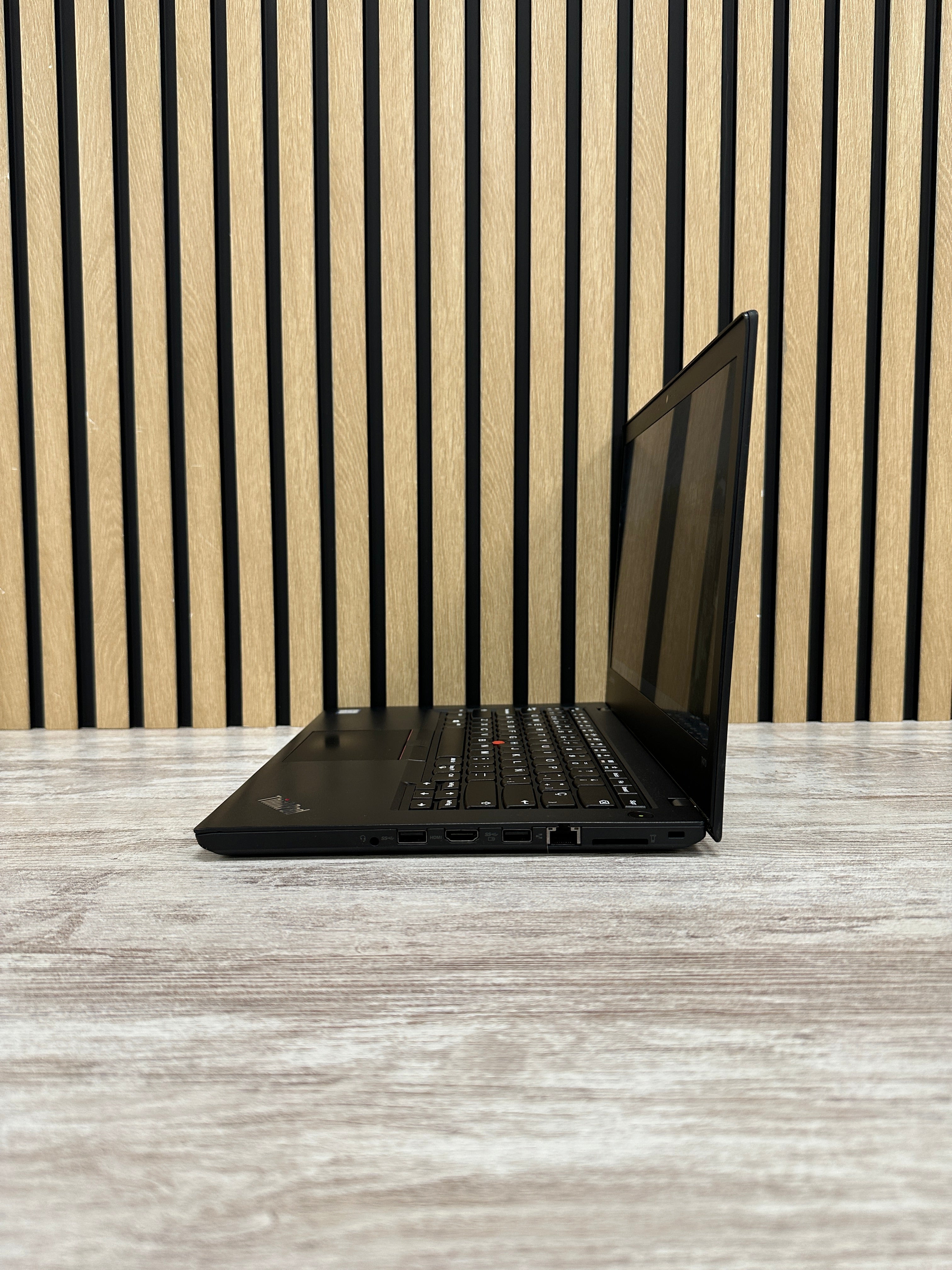 Lenovo Thinkpad T470 i5 8gb 256gb SSD