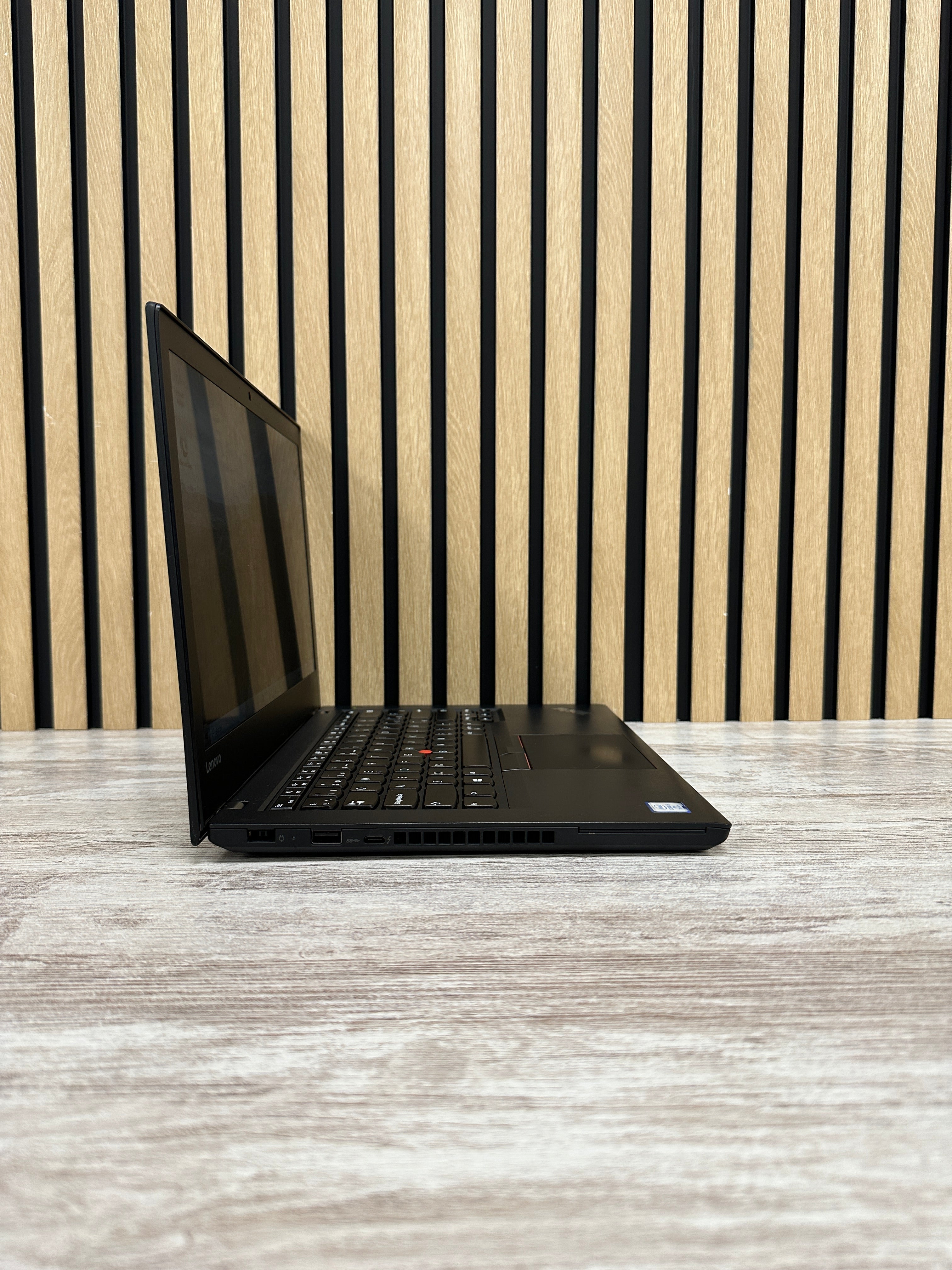 Lenovo Thinkpad T470 i5 8gb 256gb SSD