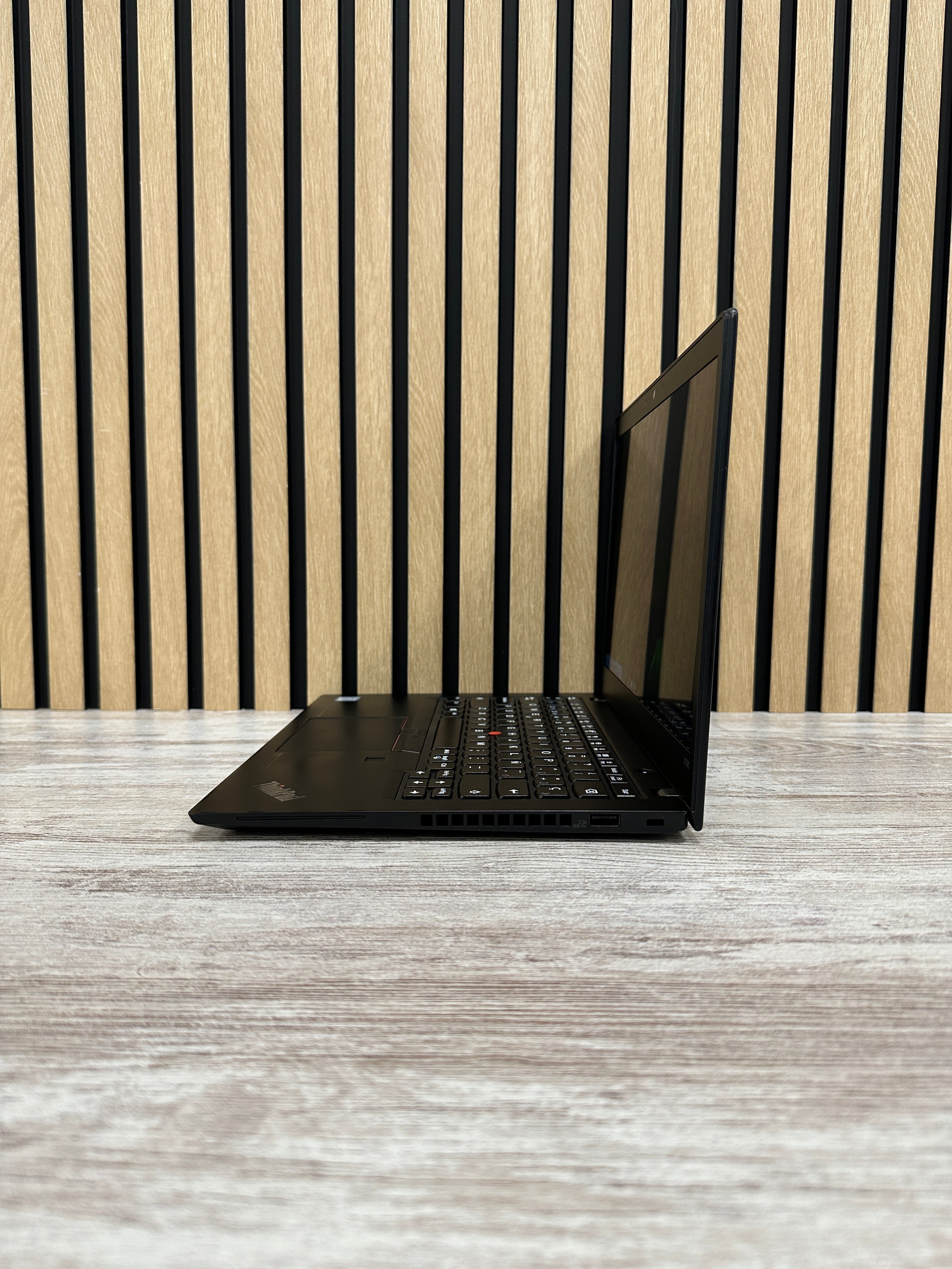 Lenovo Thinkpad X390 TACTIL i7 16gb 256gb SSD