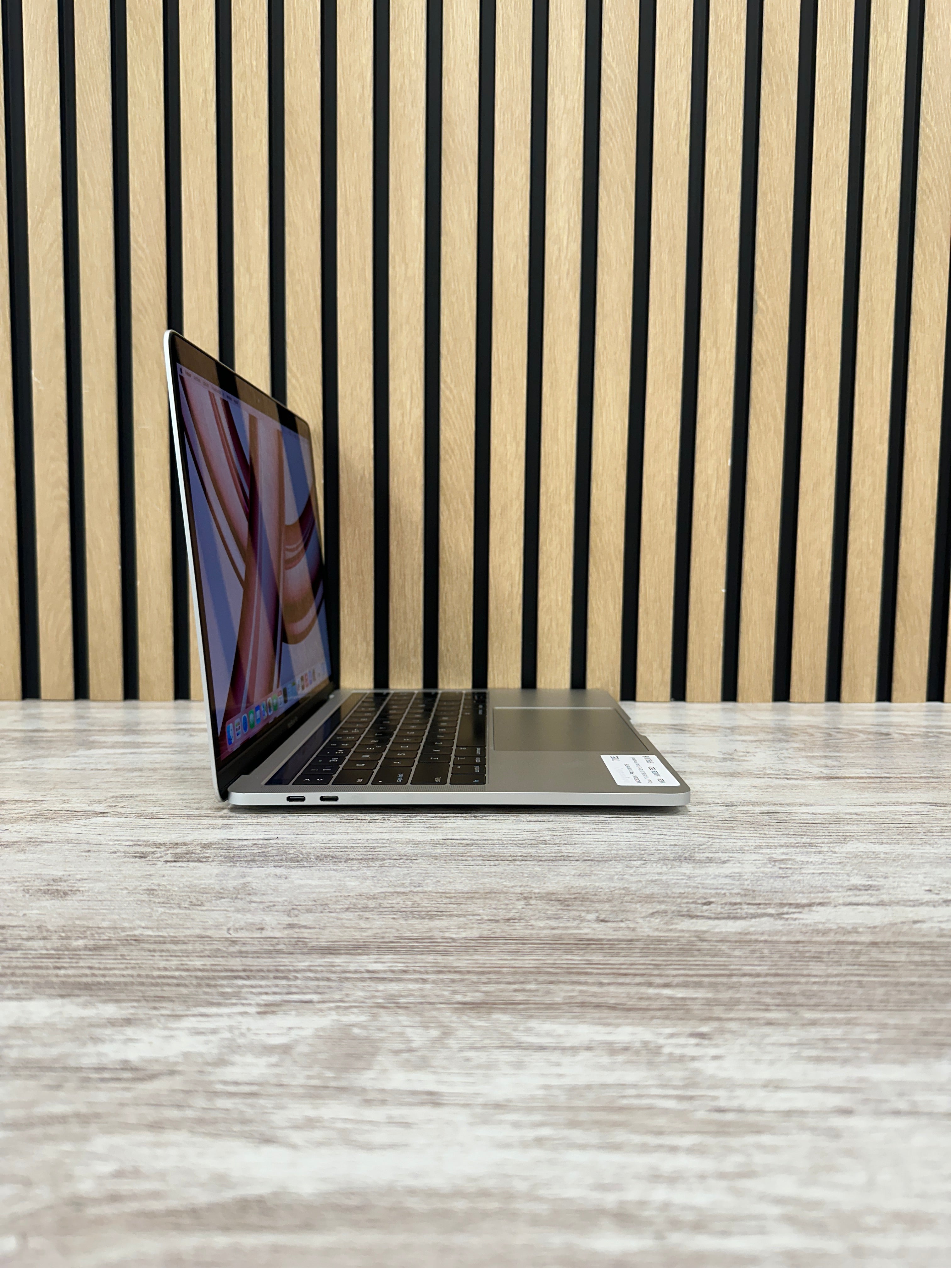 MacBook Pro 13" 2018 TB i7 16gb 500gb SSD - Moyacell
