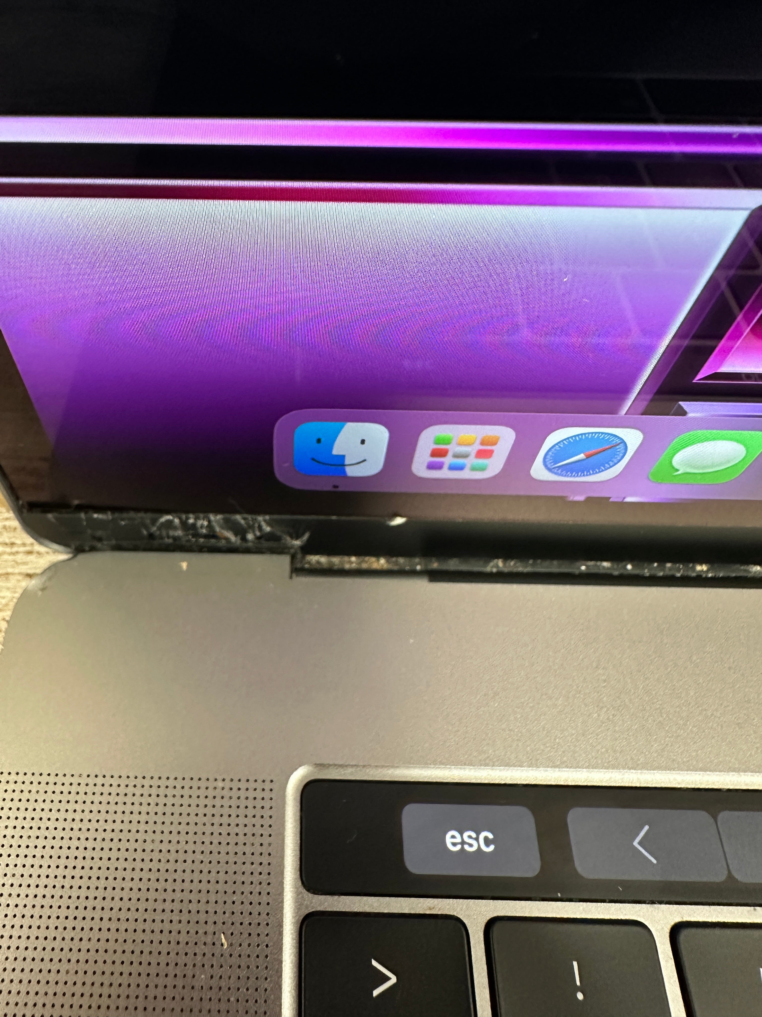 MacBook Pro 15" 2017 i7 16gb 256gb SSD - Moyacell