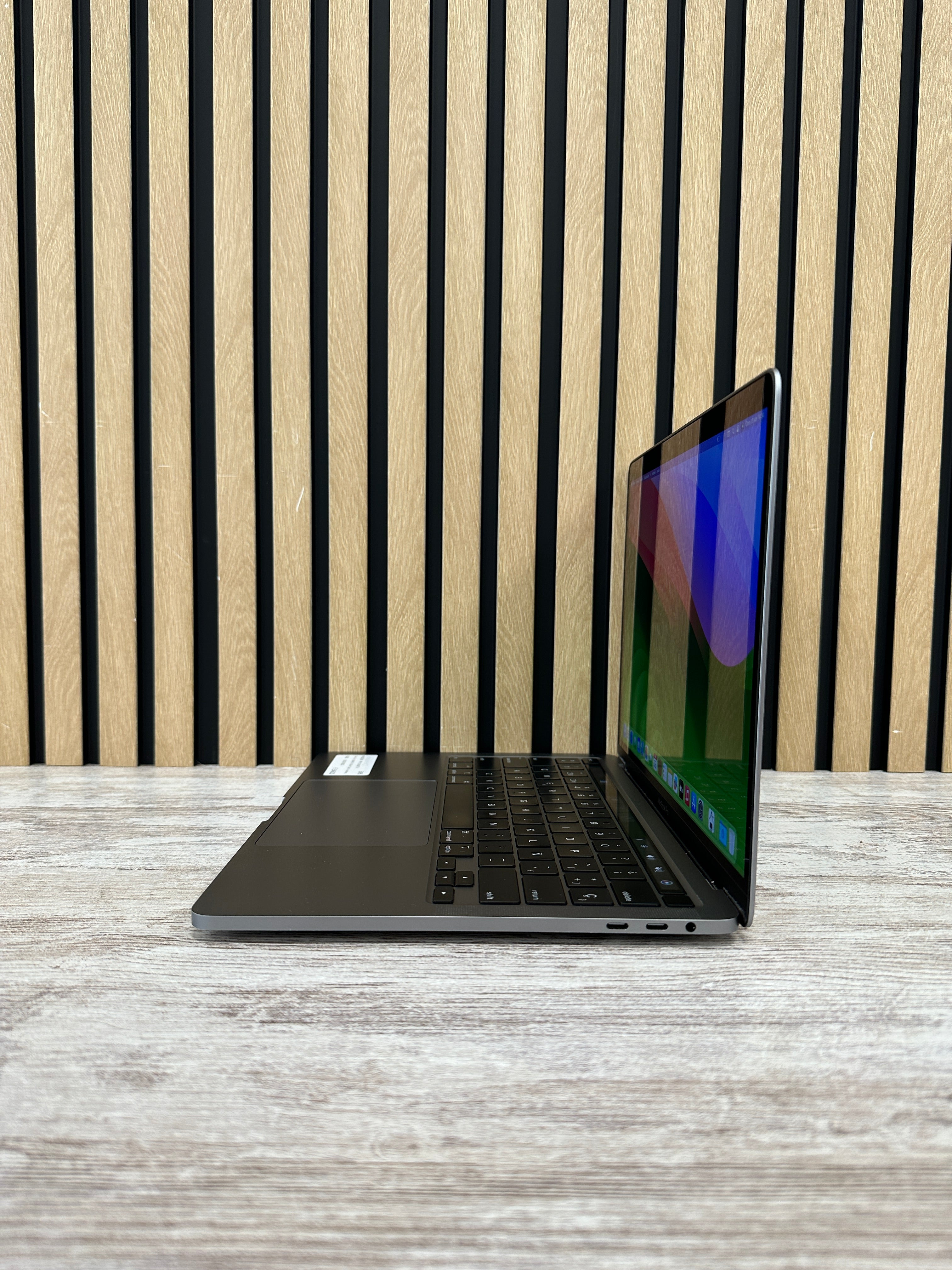 MacBook Pro 13" 2020 TB i5 16gb 500gb SSD - Moyacell