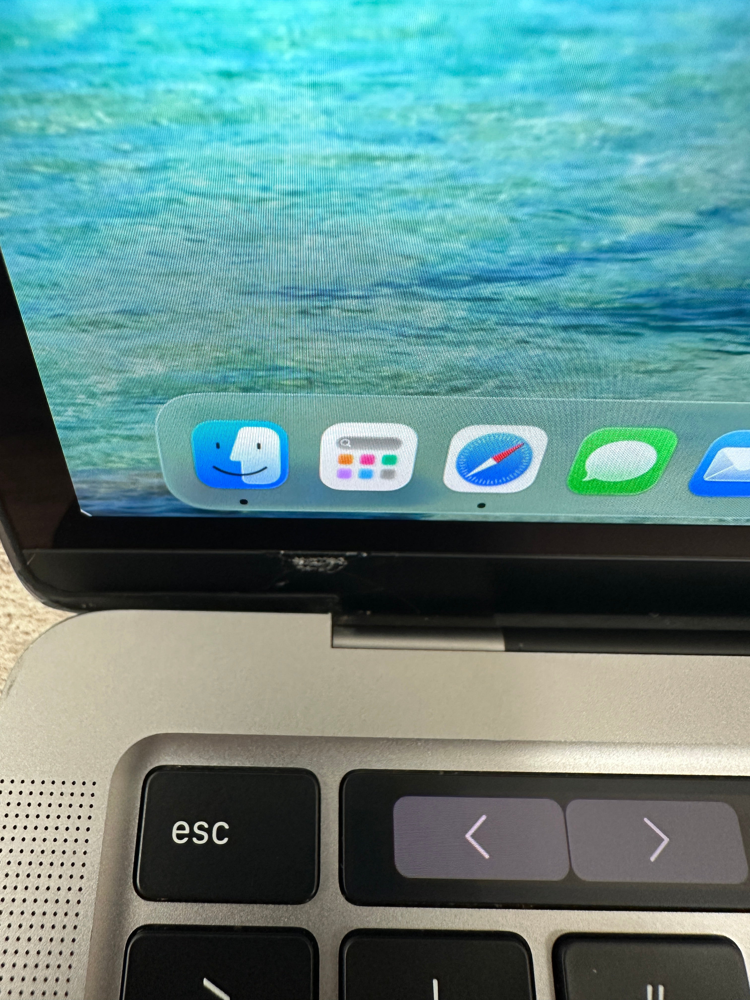 MacBook Pro 13" 2020 TB i7 16gb 512gb SSD