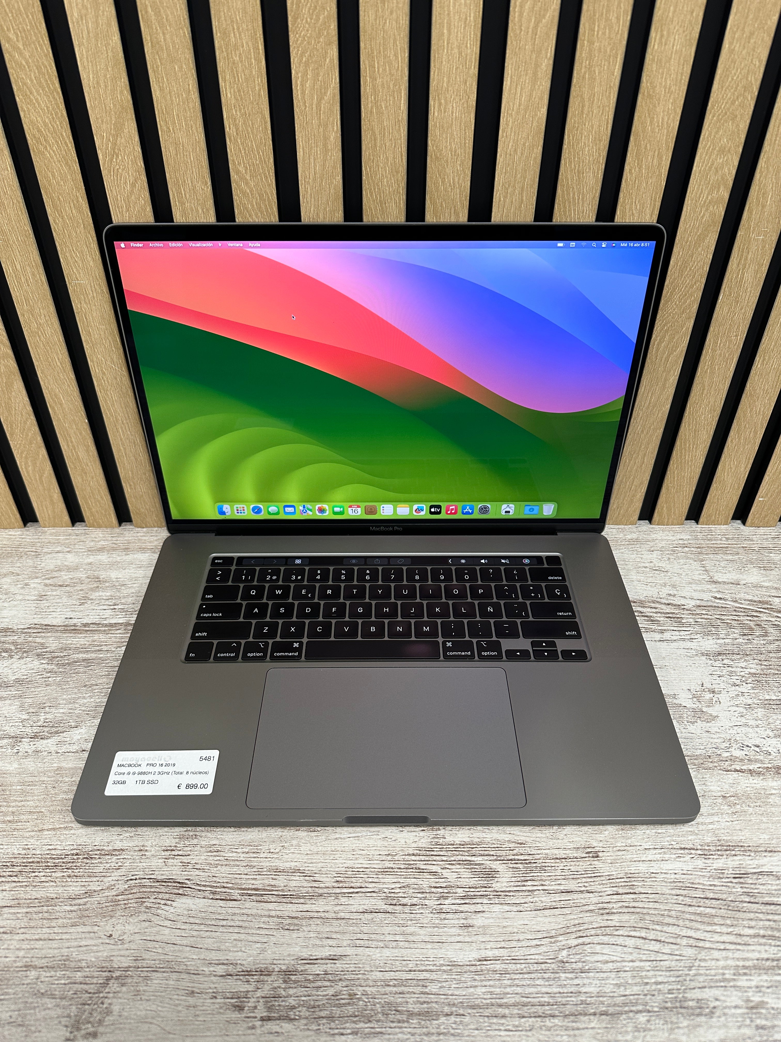 MacBook Pro 16" 2019 i9 32gb 1tb SSD - Moyacell