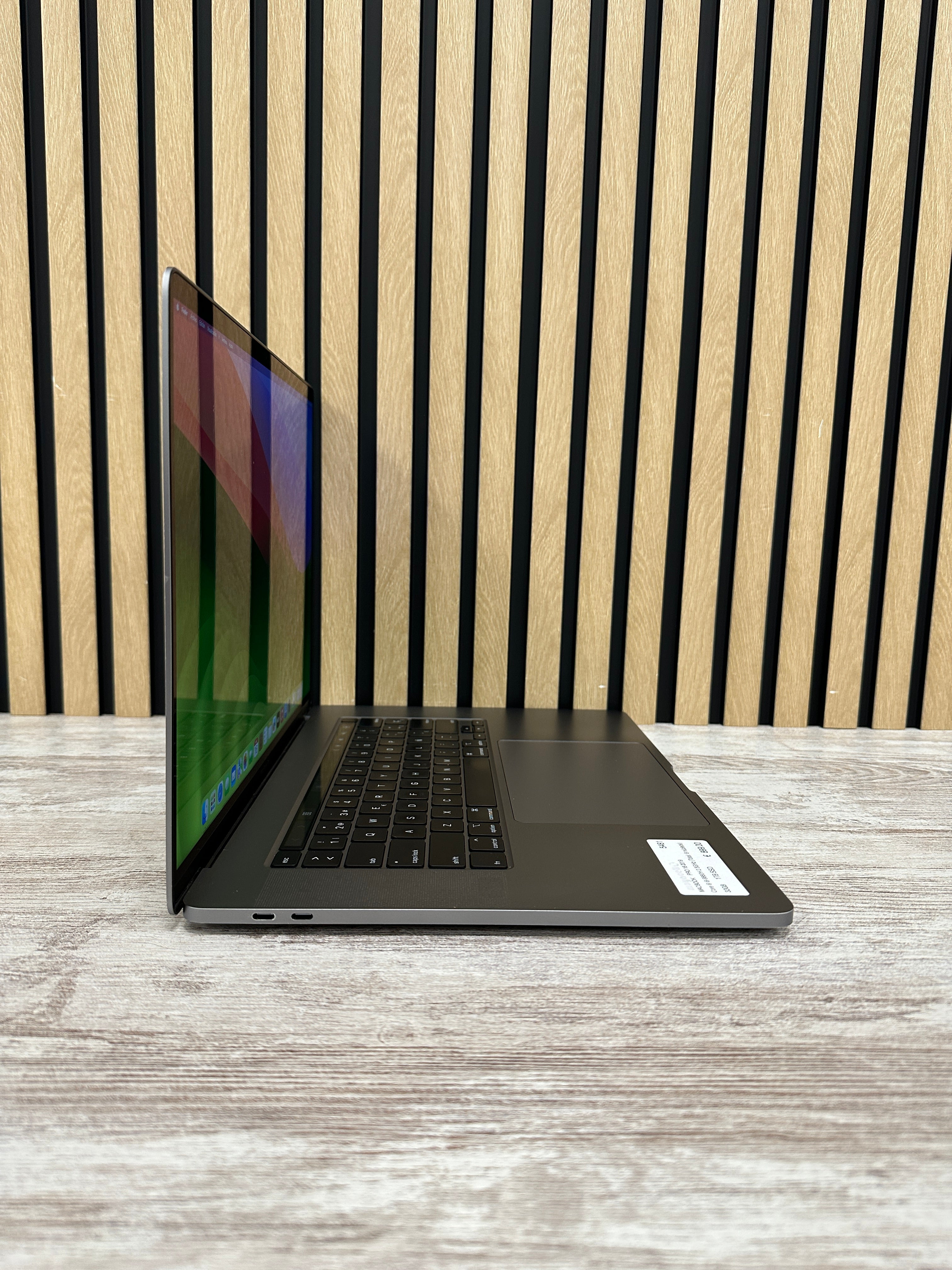 MacBook Pro 16" 2019 i9 32gb 1tb SSD - Moyacell