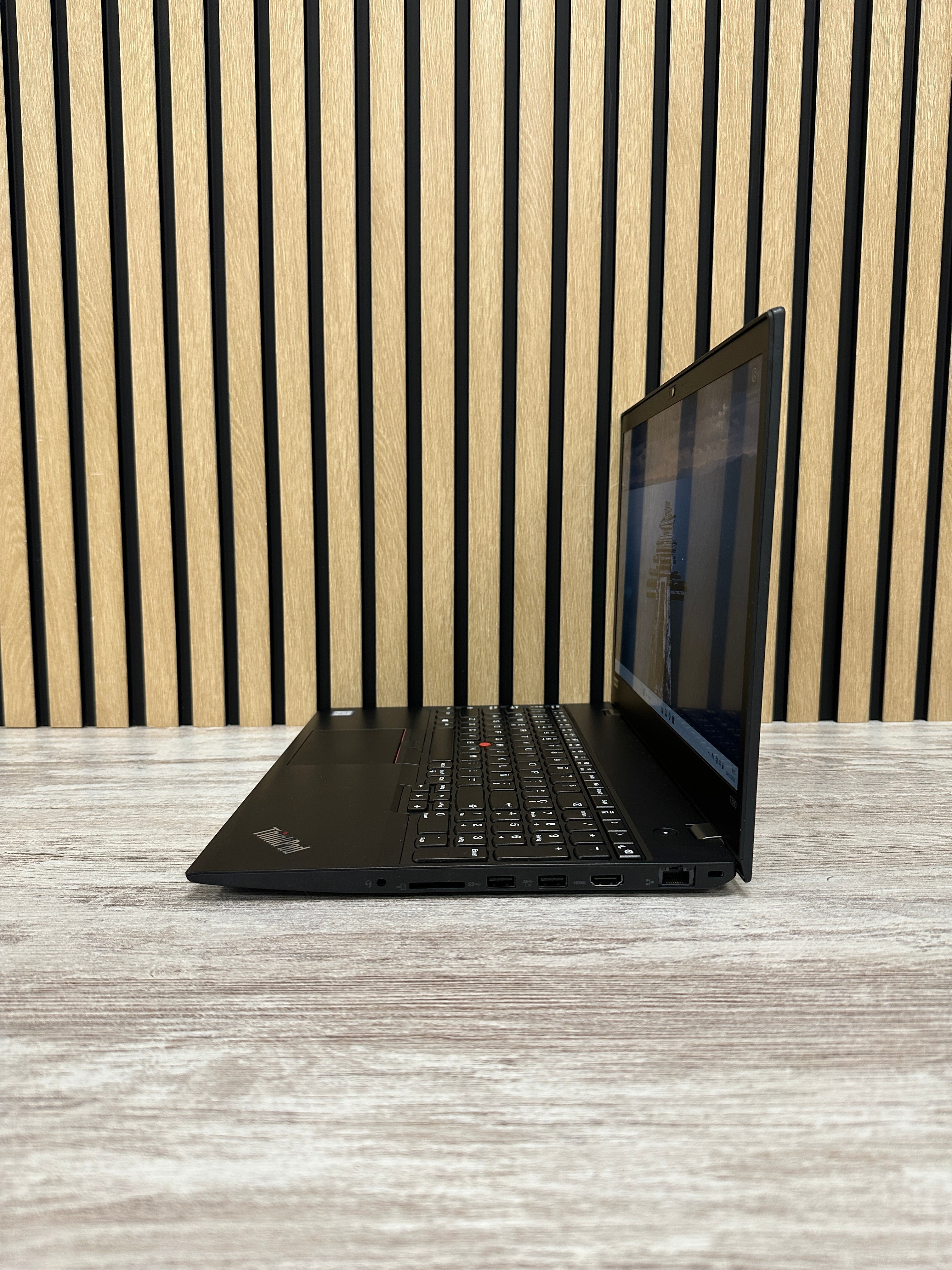 Lenovo Thinkpad T580 i5 8gb 128gb SSD - Moyacell
