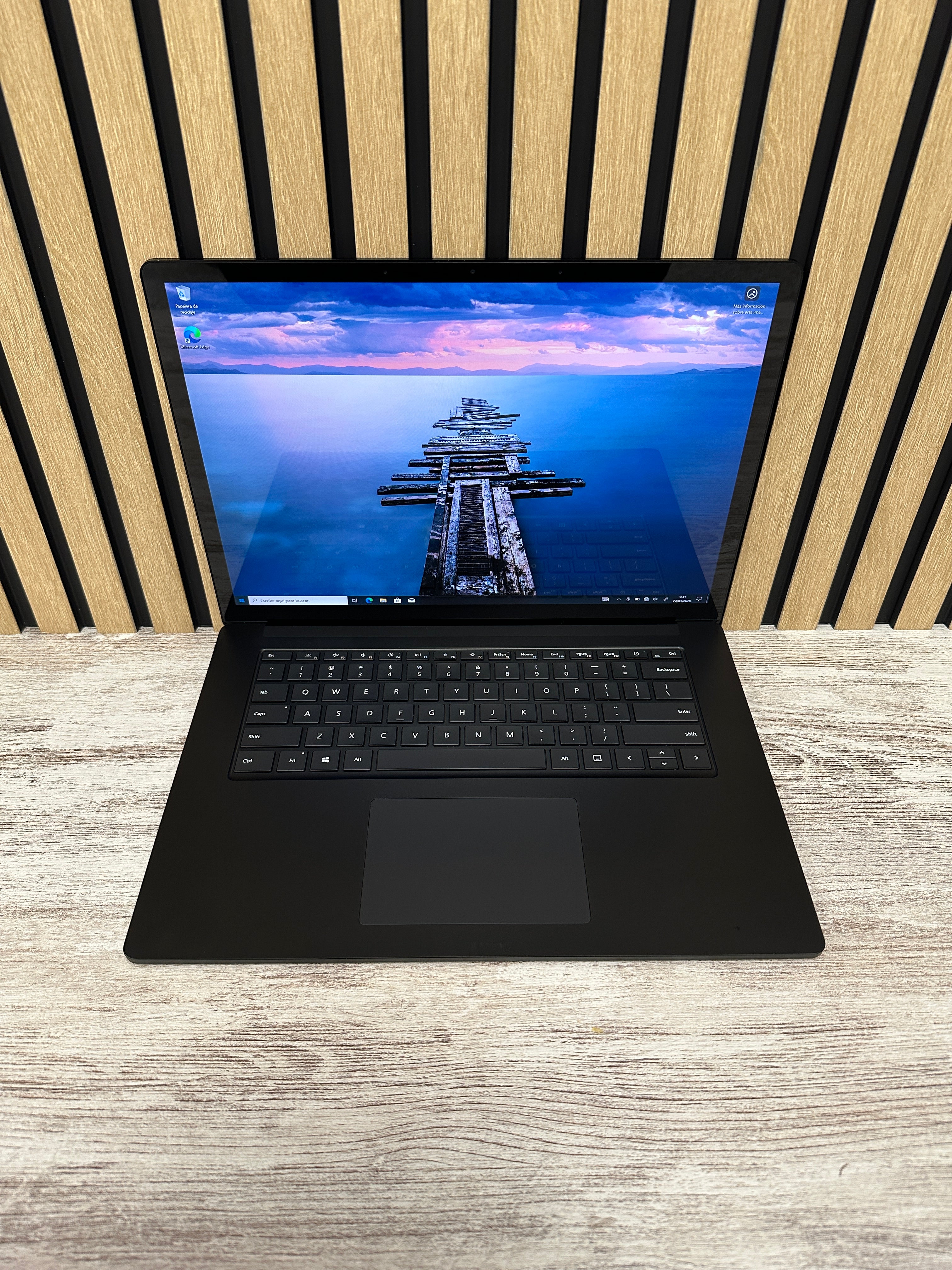 Microsoft Corp Surface Laptop 4 i7 32gb 1tb SSD