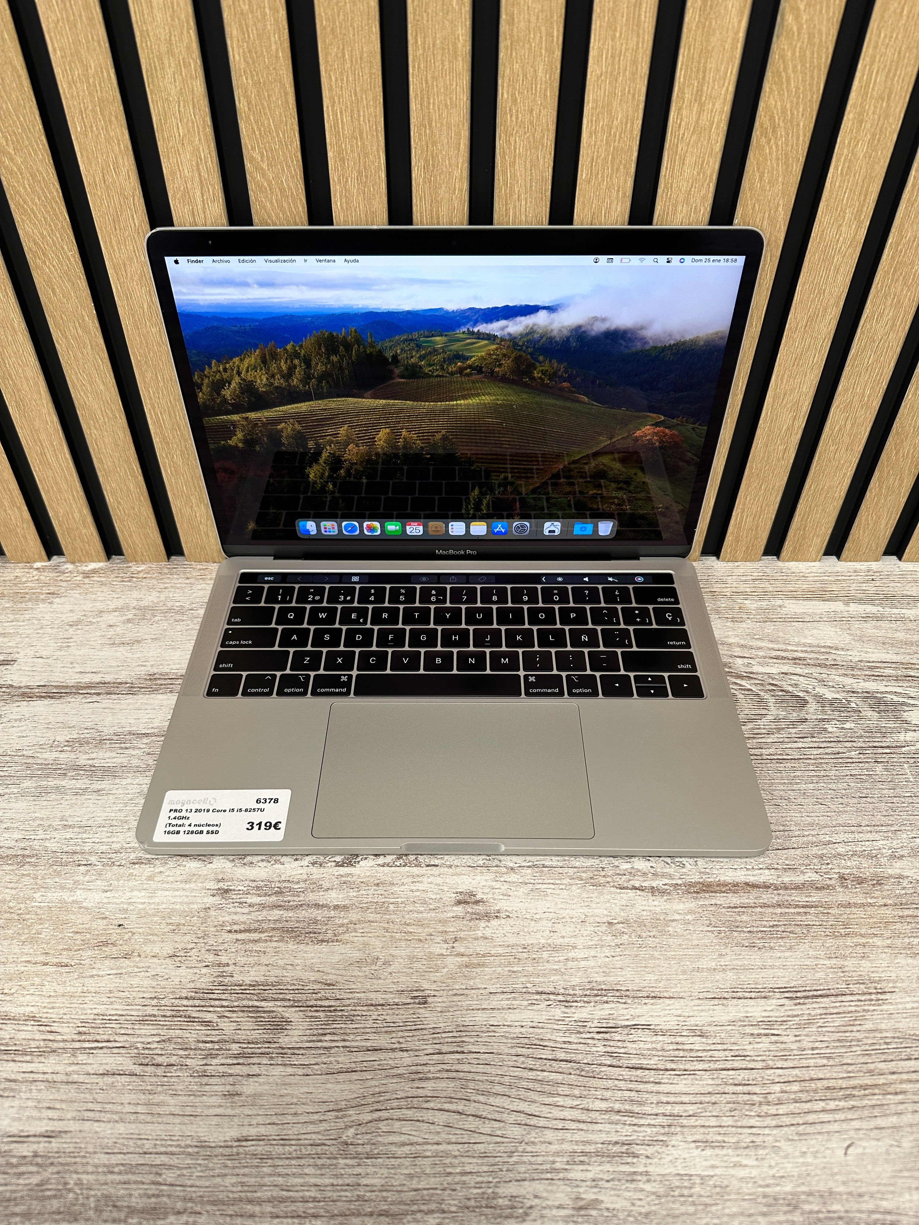 MacBook Pro 13" 2019 i5 16gb 128gb SSD