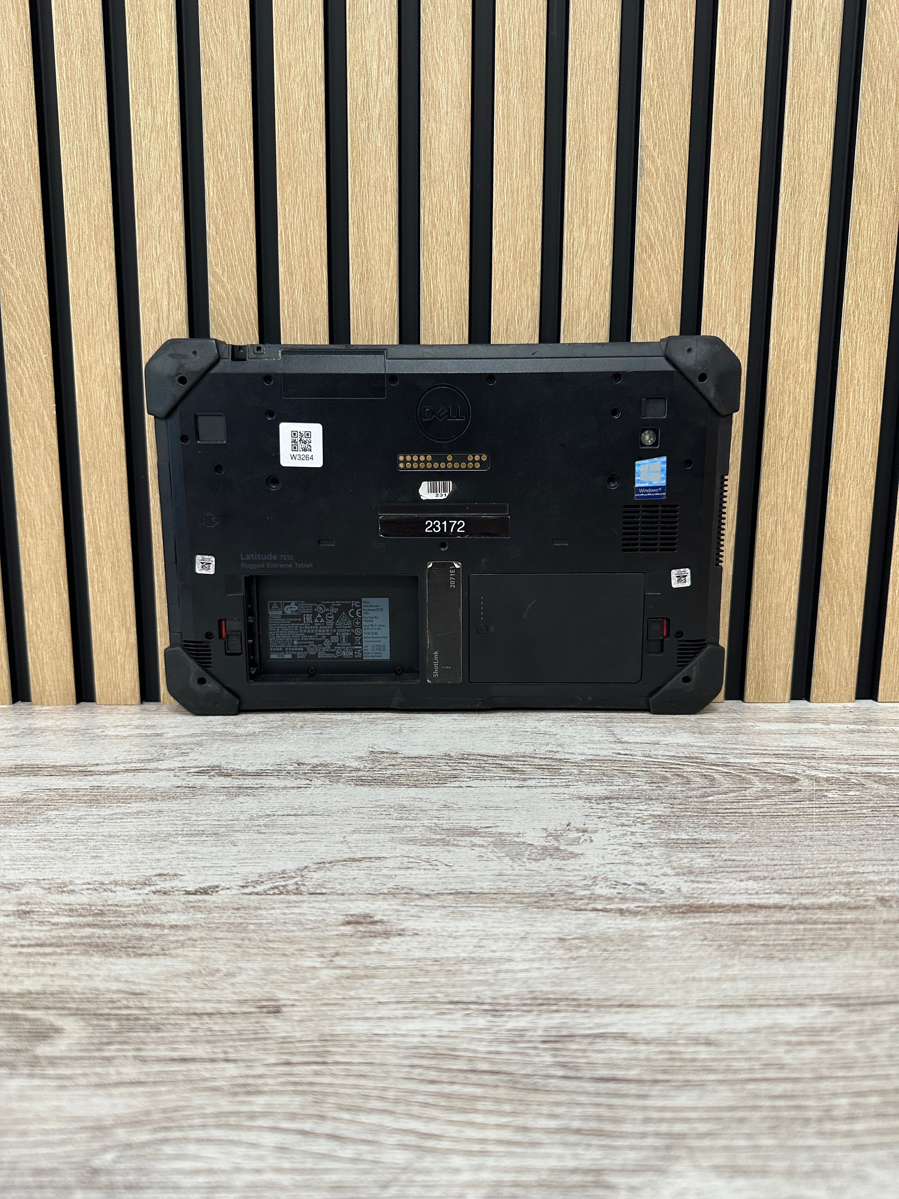Dell Latitude 7212 Rugged Extreme i3 8gb 256gb SSD - Moyacell