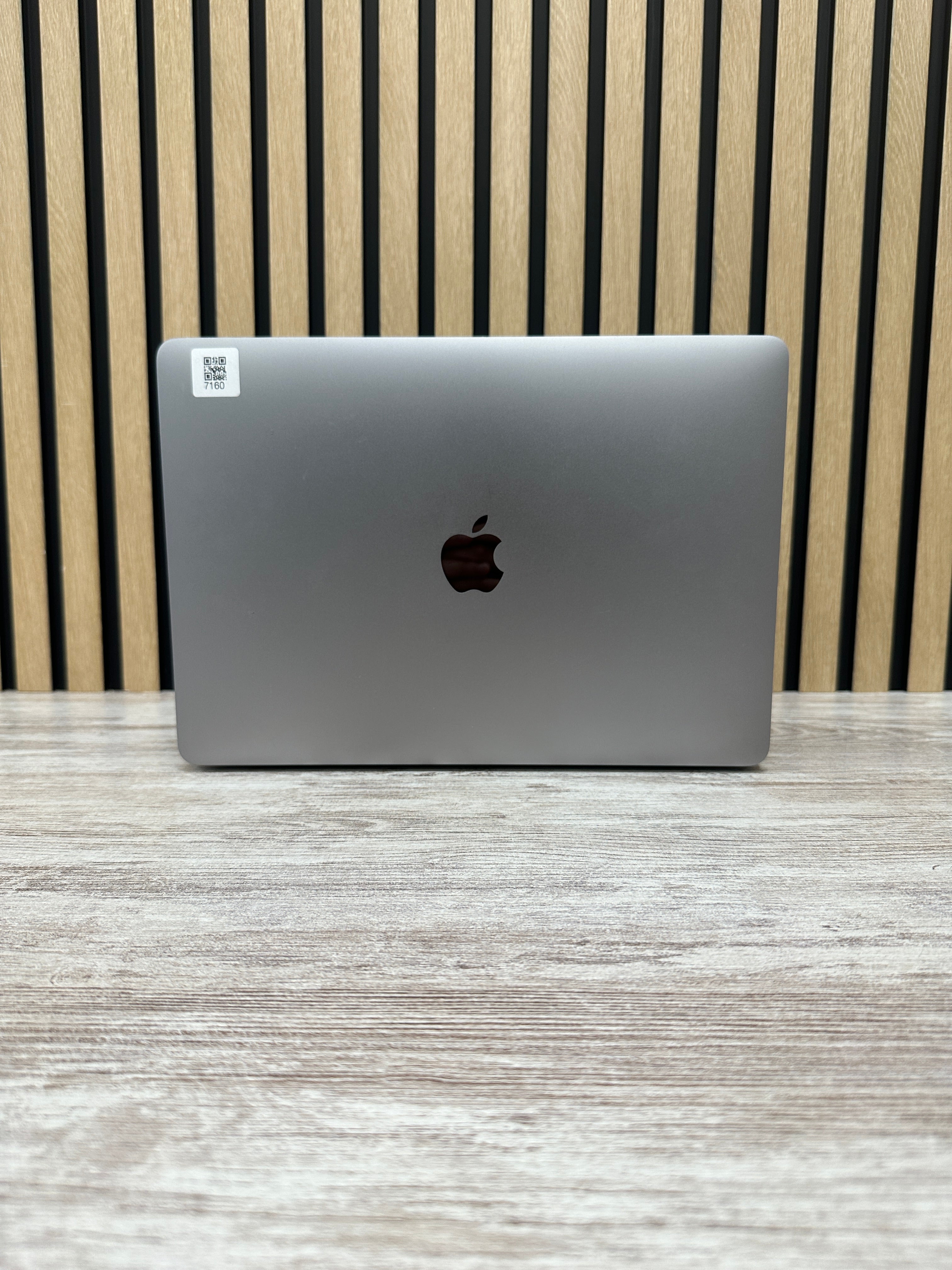 MacBook Pro 13" 2018 TB i7 16gb 1tb SSD - Moyacell