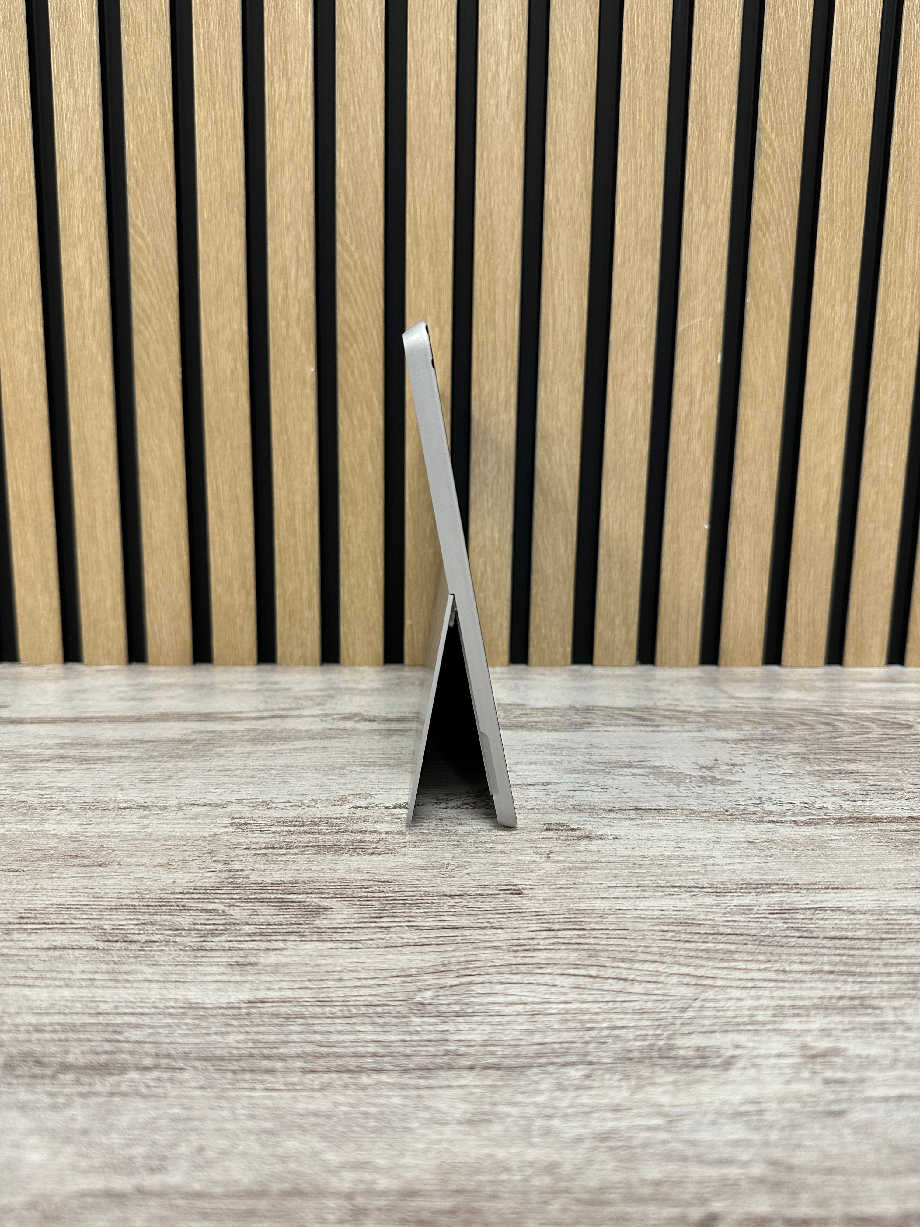 Microsoft Surface GO 2 M3 8gb 128gb SSD - Moyacell