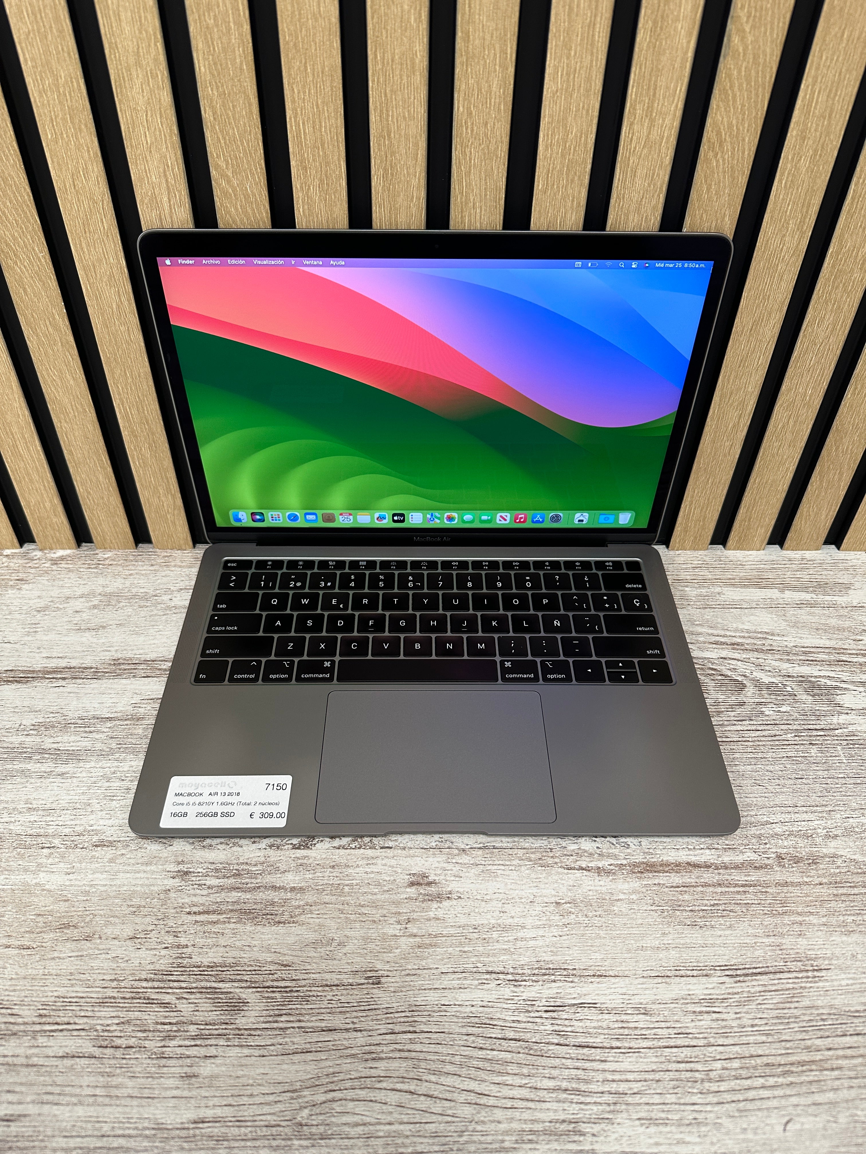 MacBook Air 13" 2018 i5 16gb 256gb SSD