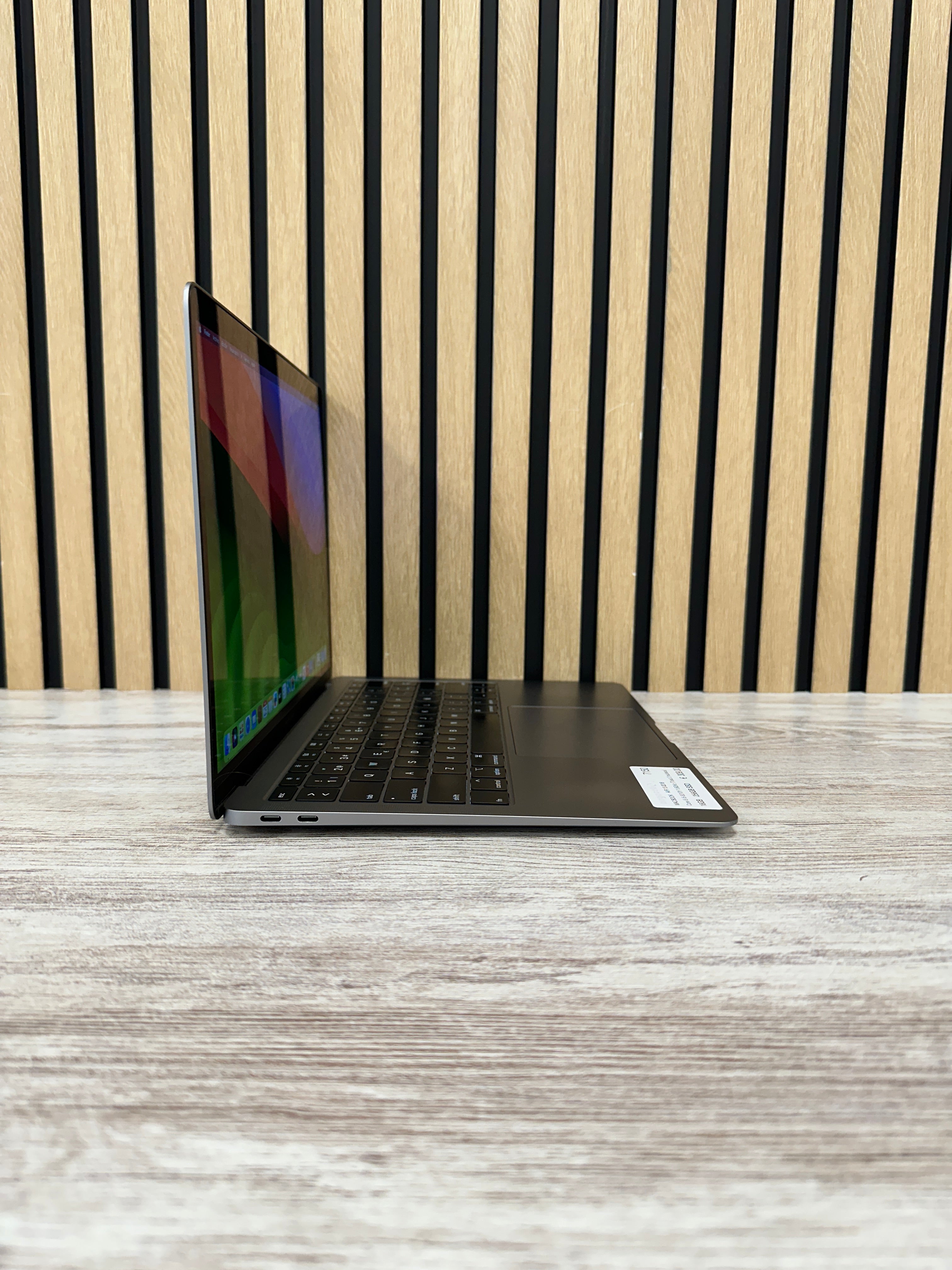 MacBook Air 13" 2018 i5 16gb 256gb SSD