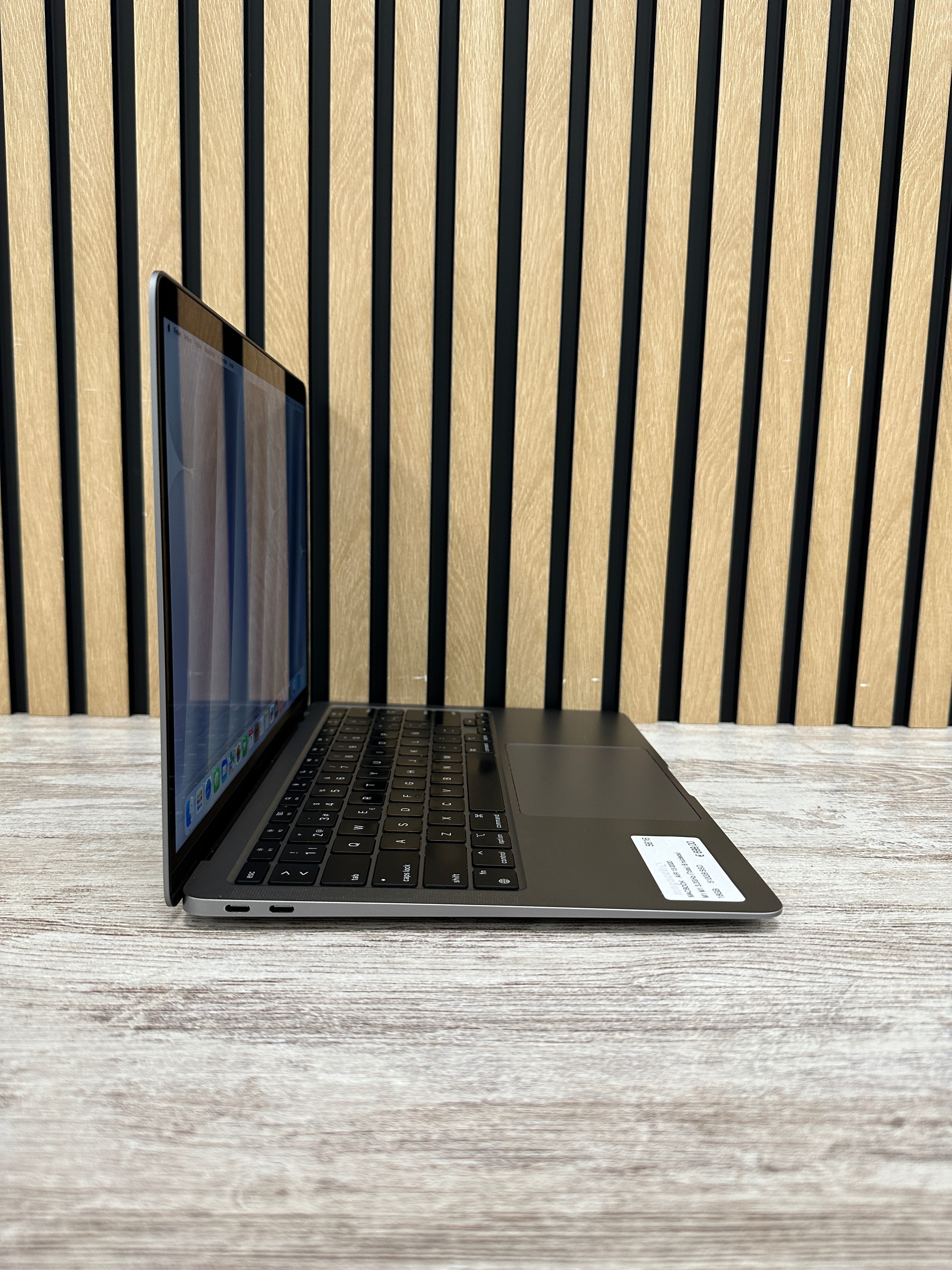 MacBook Air 13" 2020 M1 16gb 512gb SSD