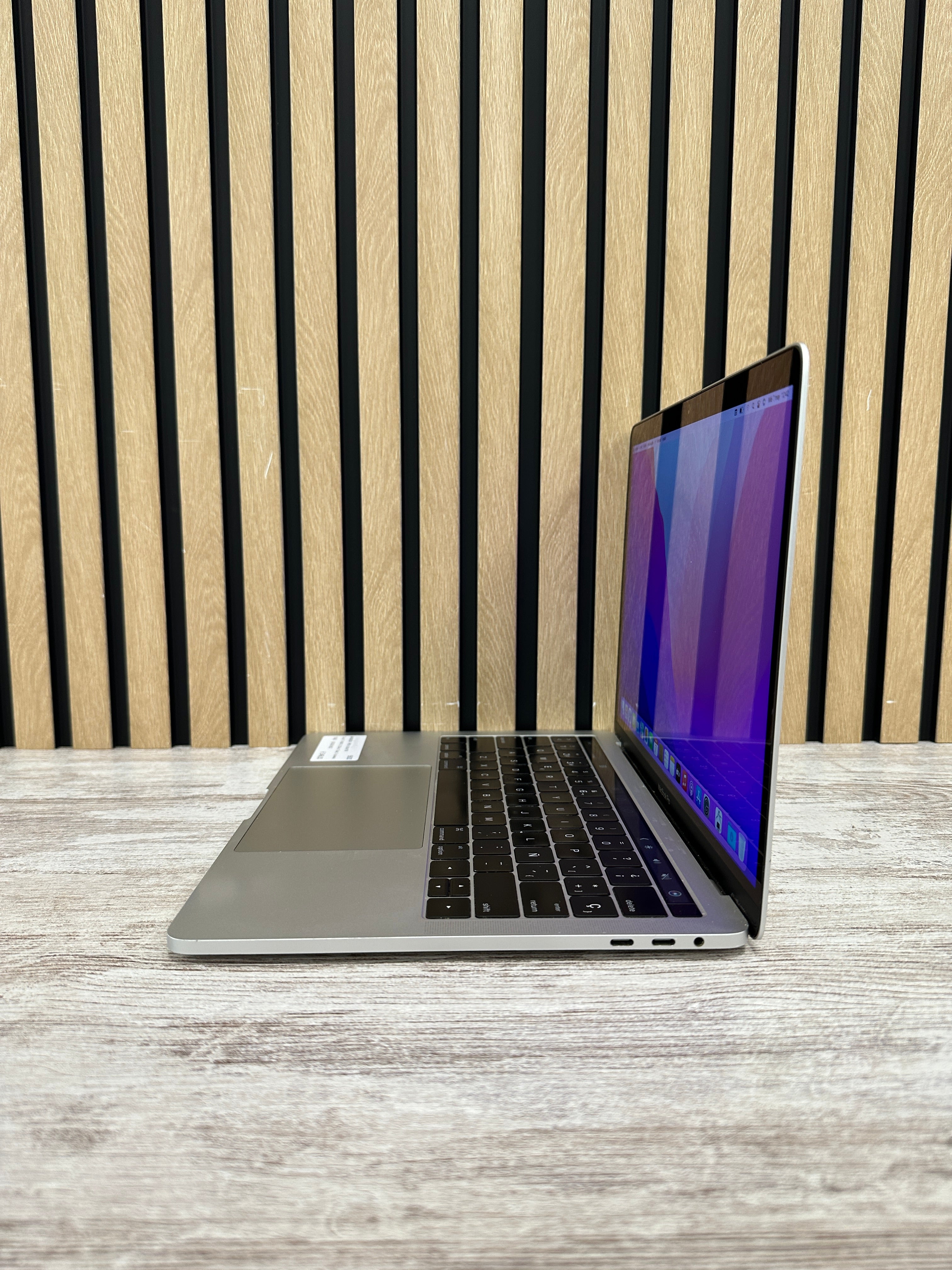 MacBook Pro 13" 2016 TB i7 16gb 500gb SSD