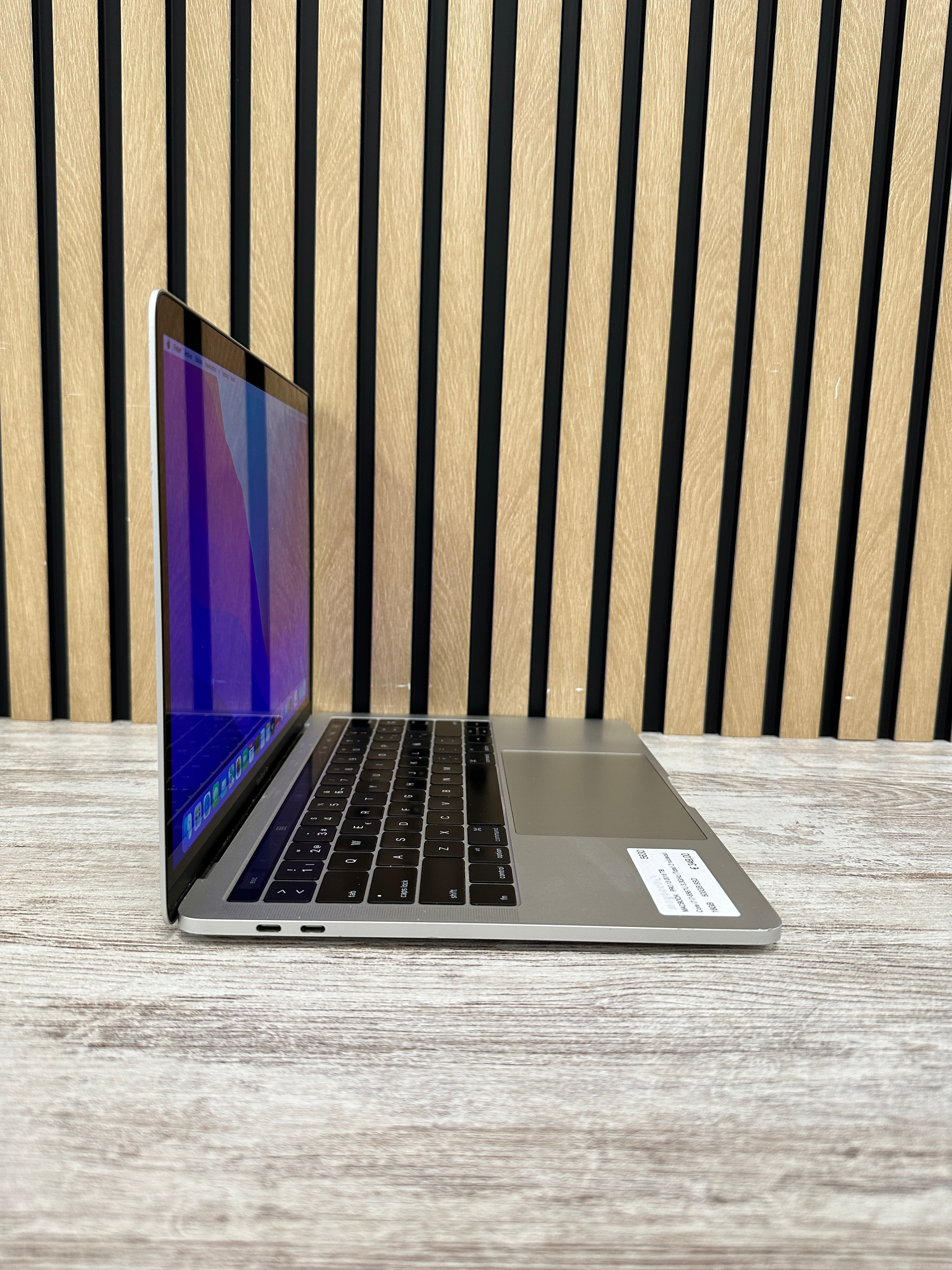 MacBook Pro 13" 2016 TB i7 16gb 500gb SSD