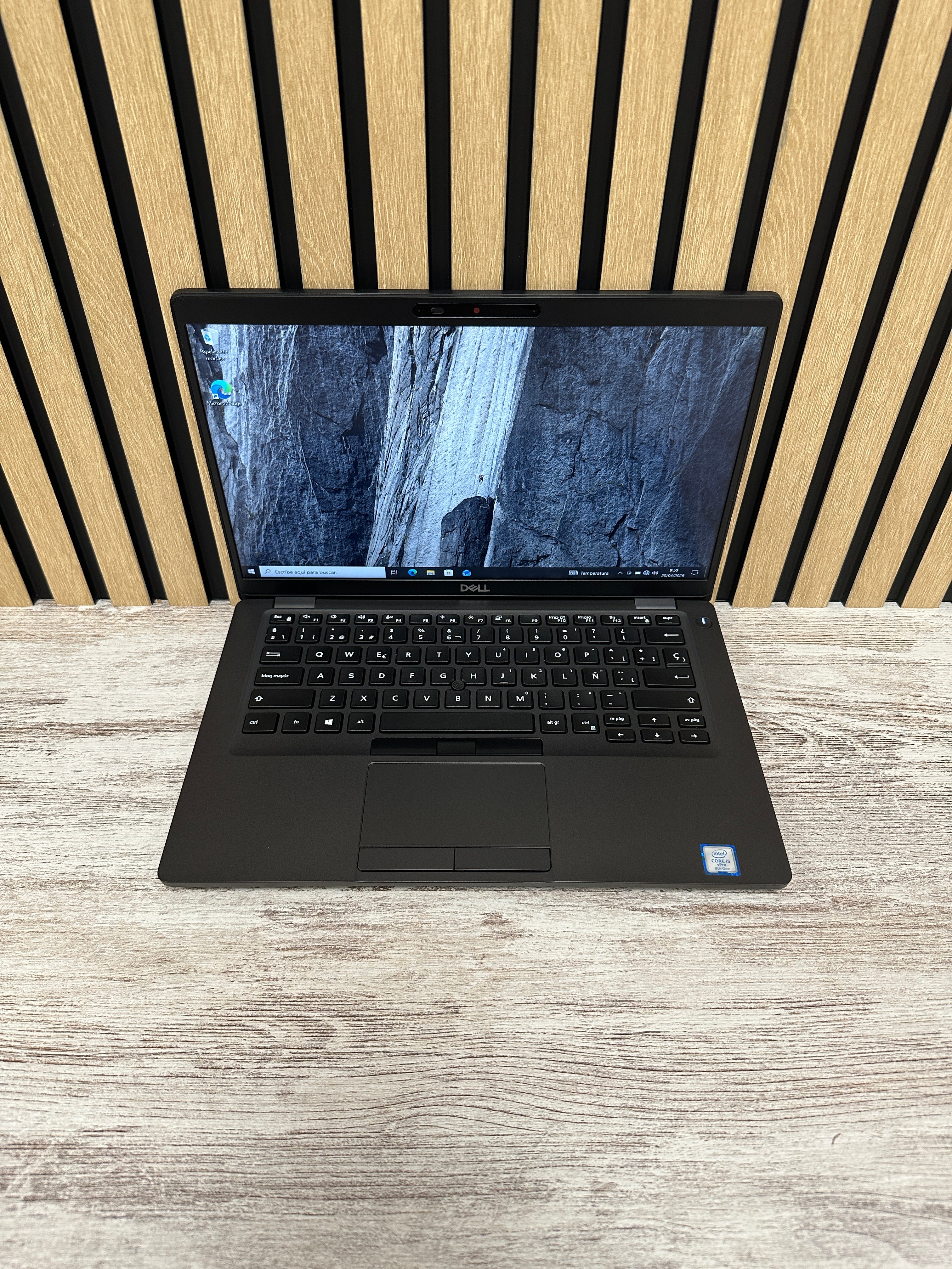 Dell Latitude 5400 i5 8gb 256gb SSD - Moyacell