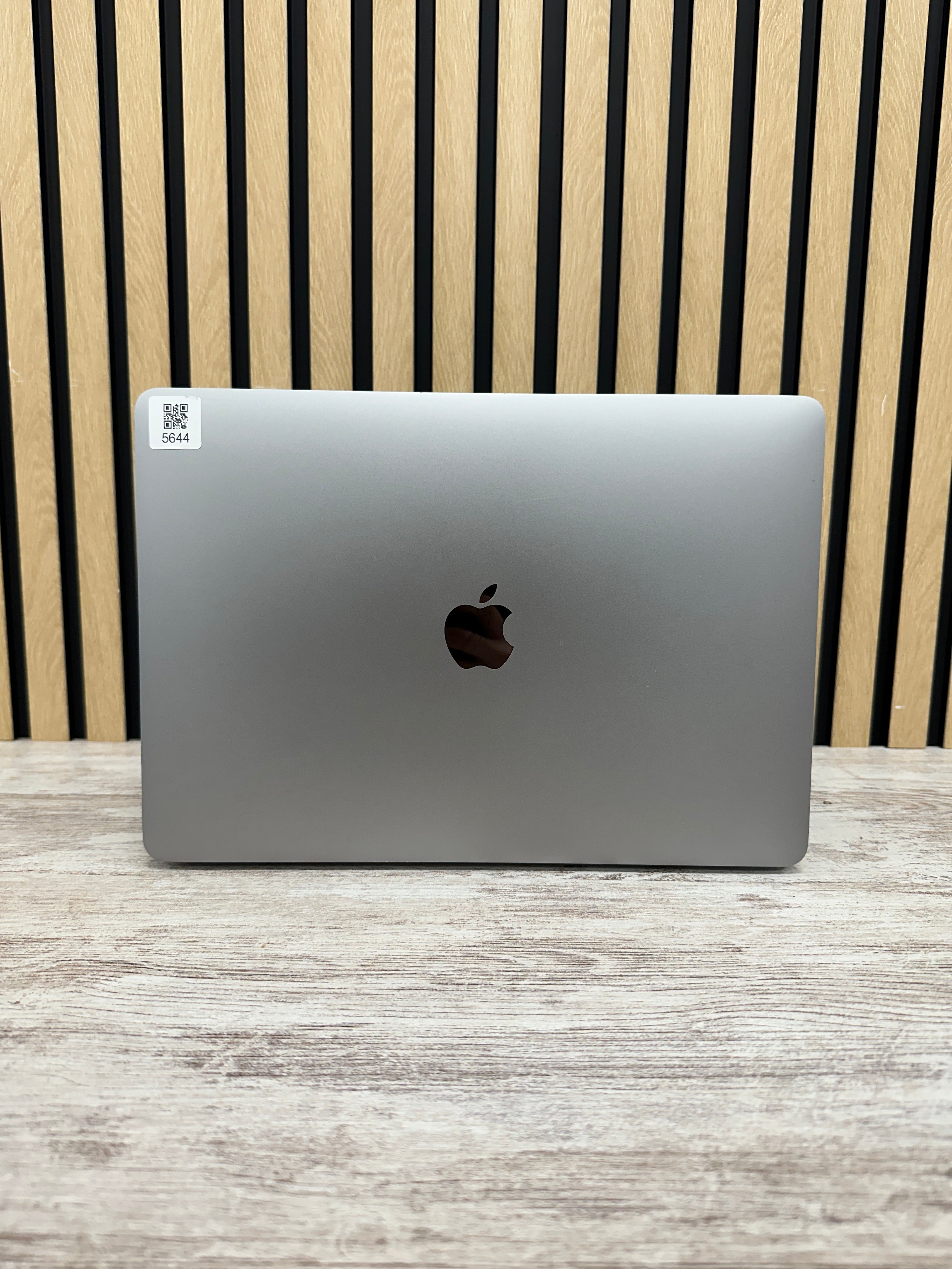 MacBook Pro 13" 2018 TB i5 16gb 512gb SSD