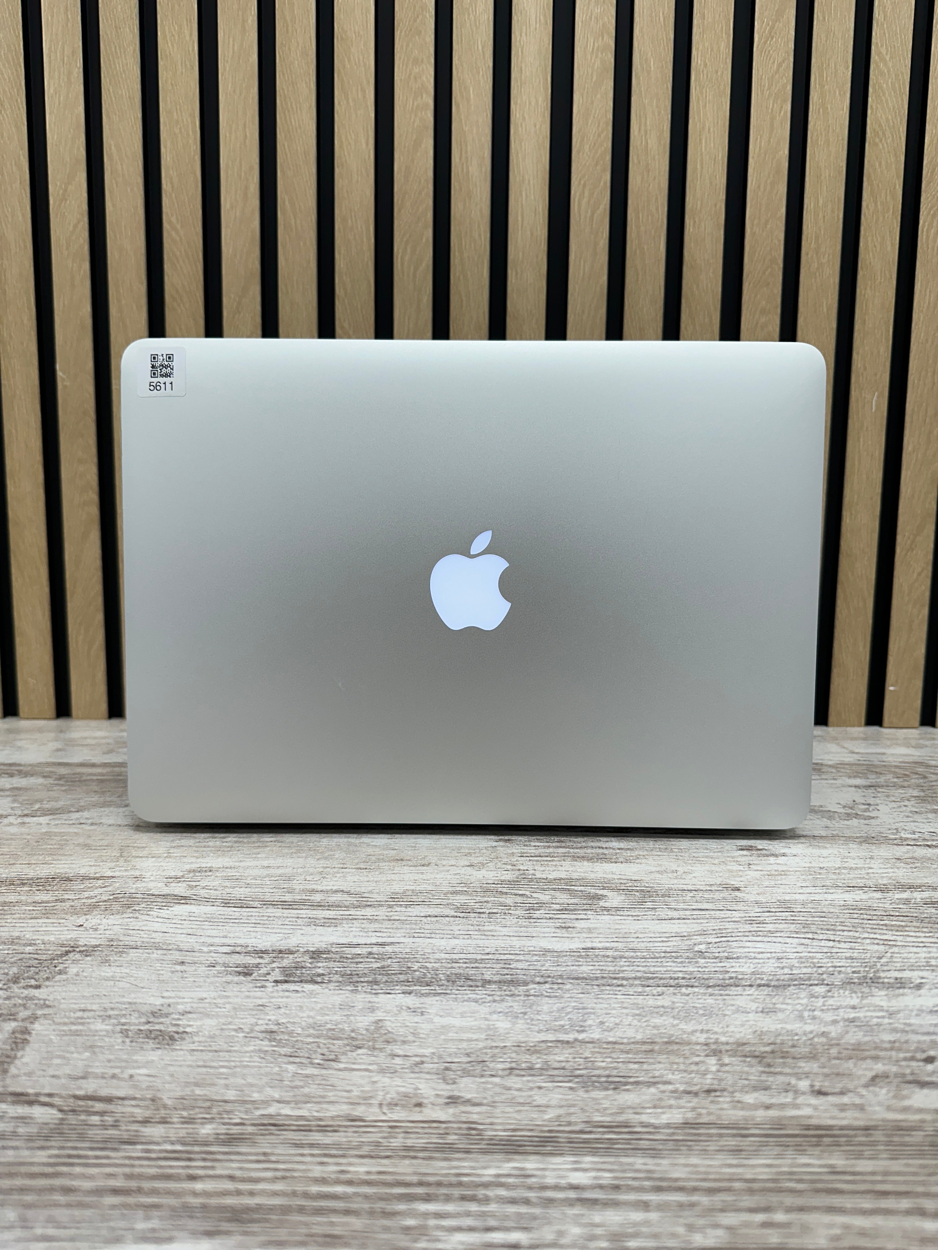 MacBook Air 13" 2015 i7 8gb 500gb SSD