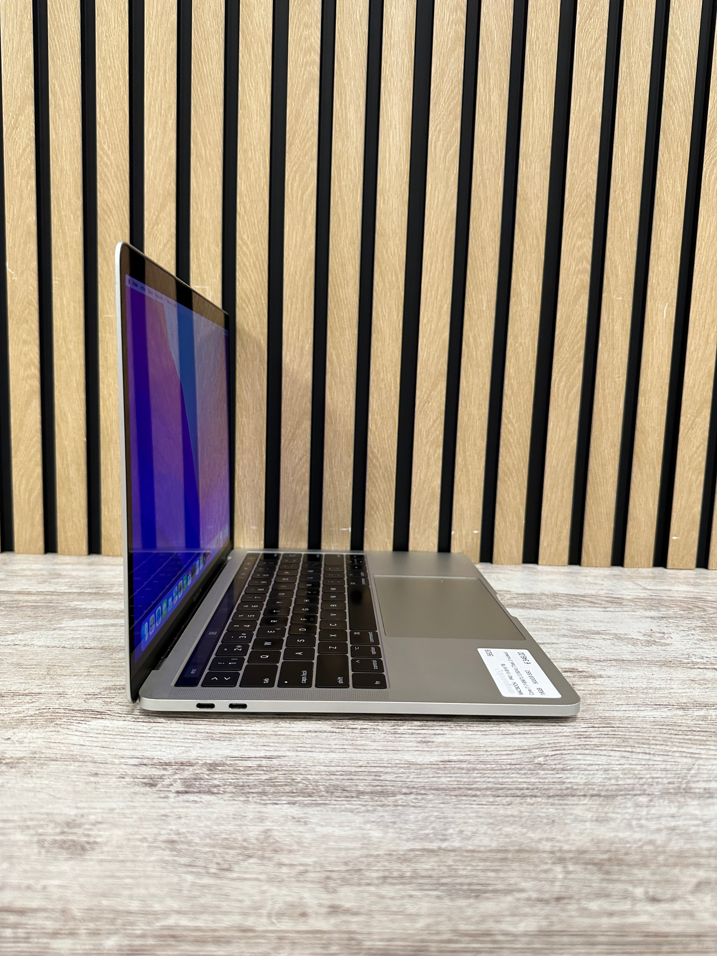 MacBook Pro 13" 2016 TB i7 16gb 500gb SSD